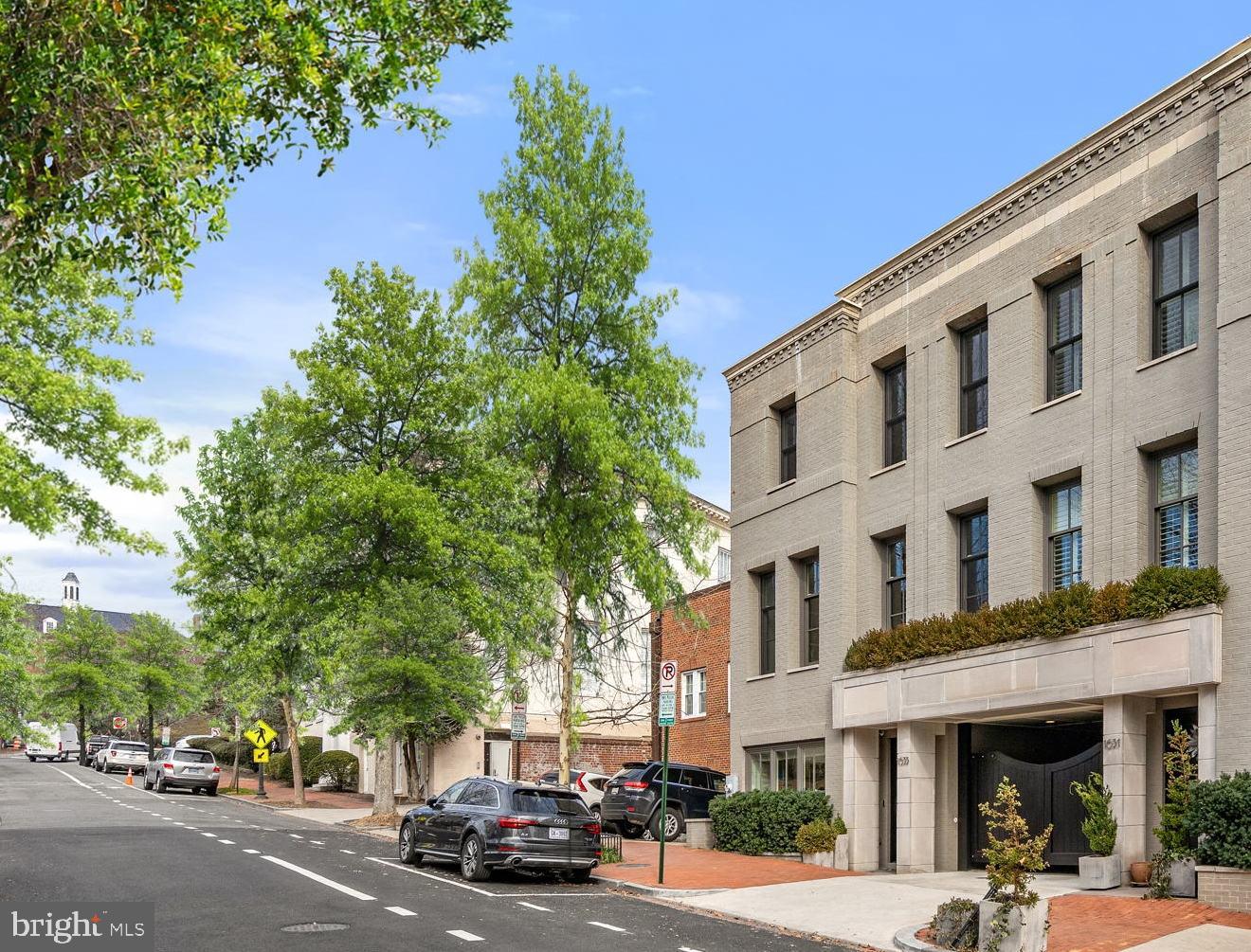 GEORGETOWN - Residential