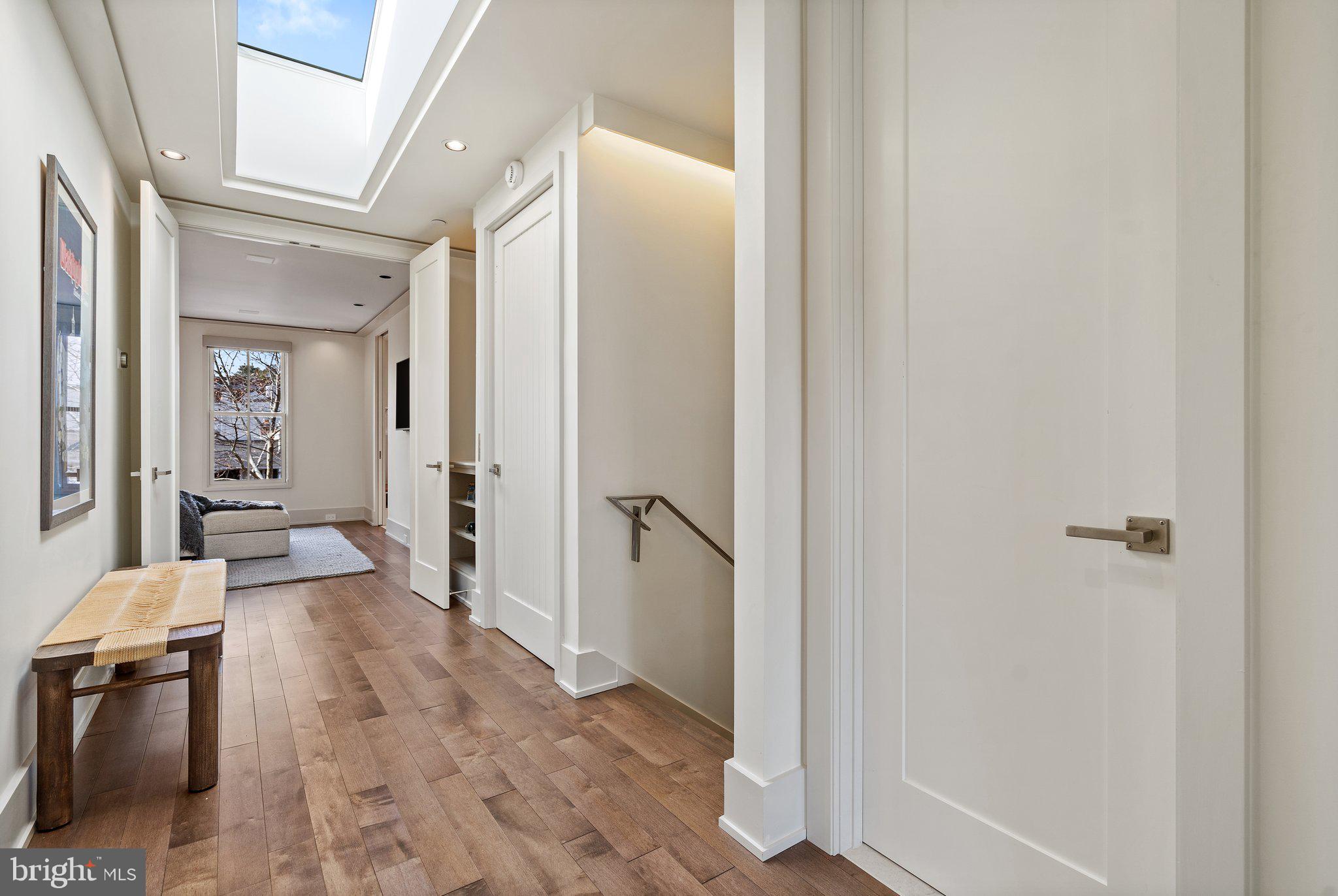 GEORGETOWN - Residential
