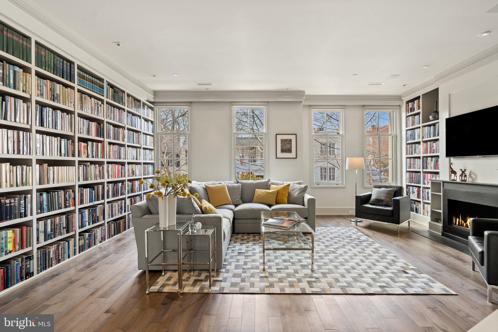GEORGETOWN - Residential