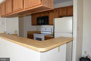 SUNNINGDALE MEADOWS - Residential