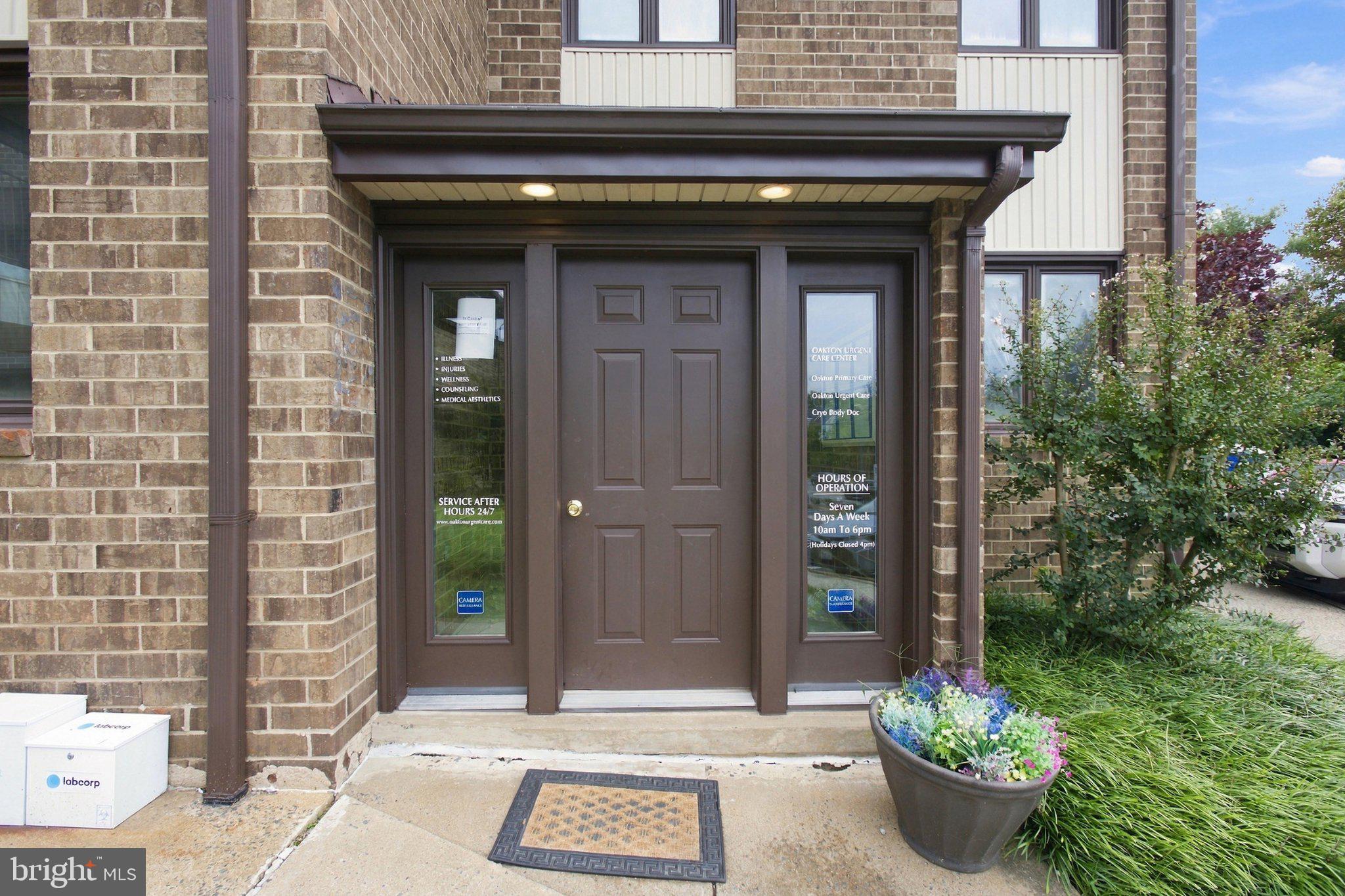 2917 HUNTER MILL ROAD 11 & 27