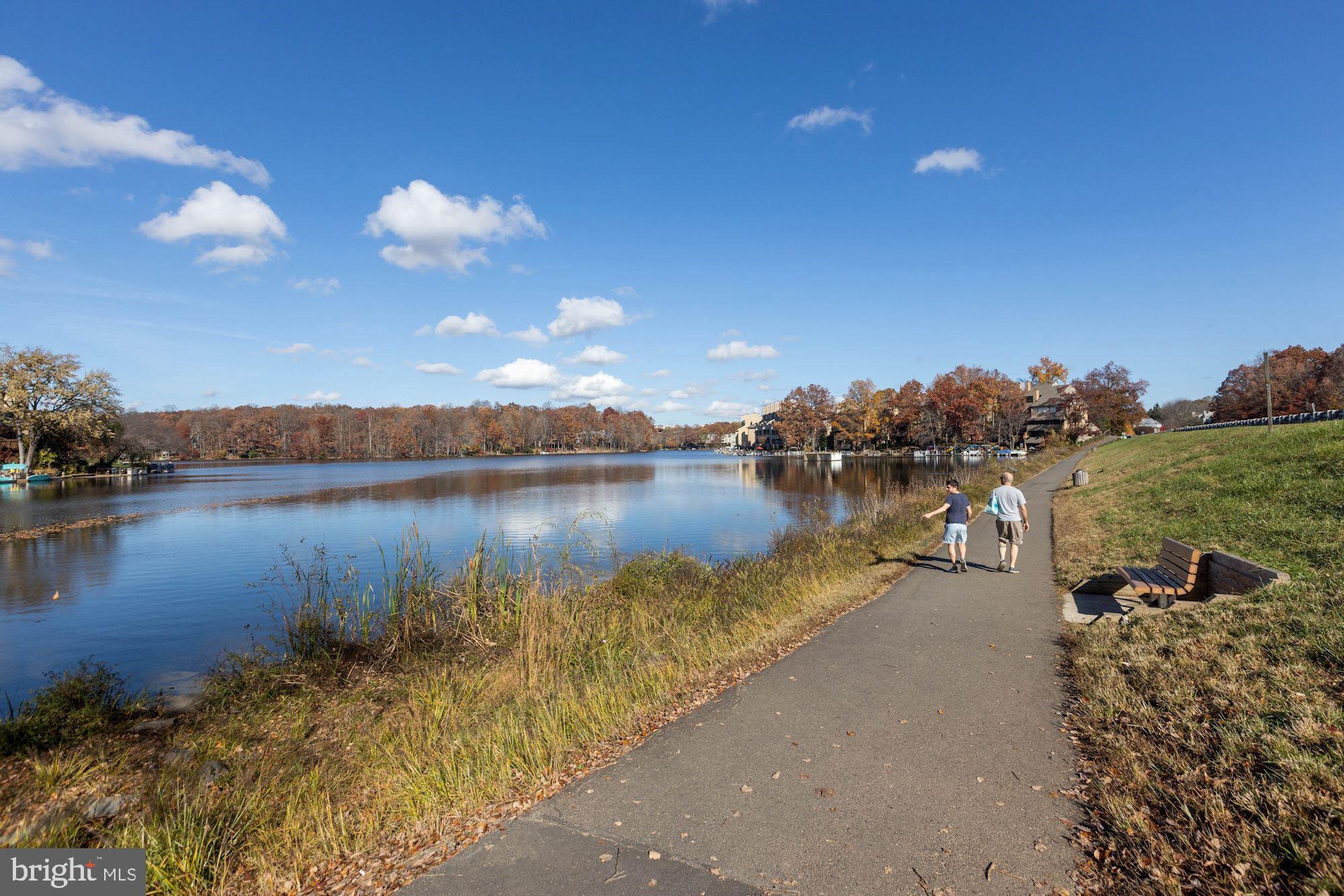 BALDWIN GROVE - Residential