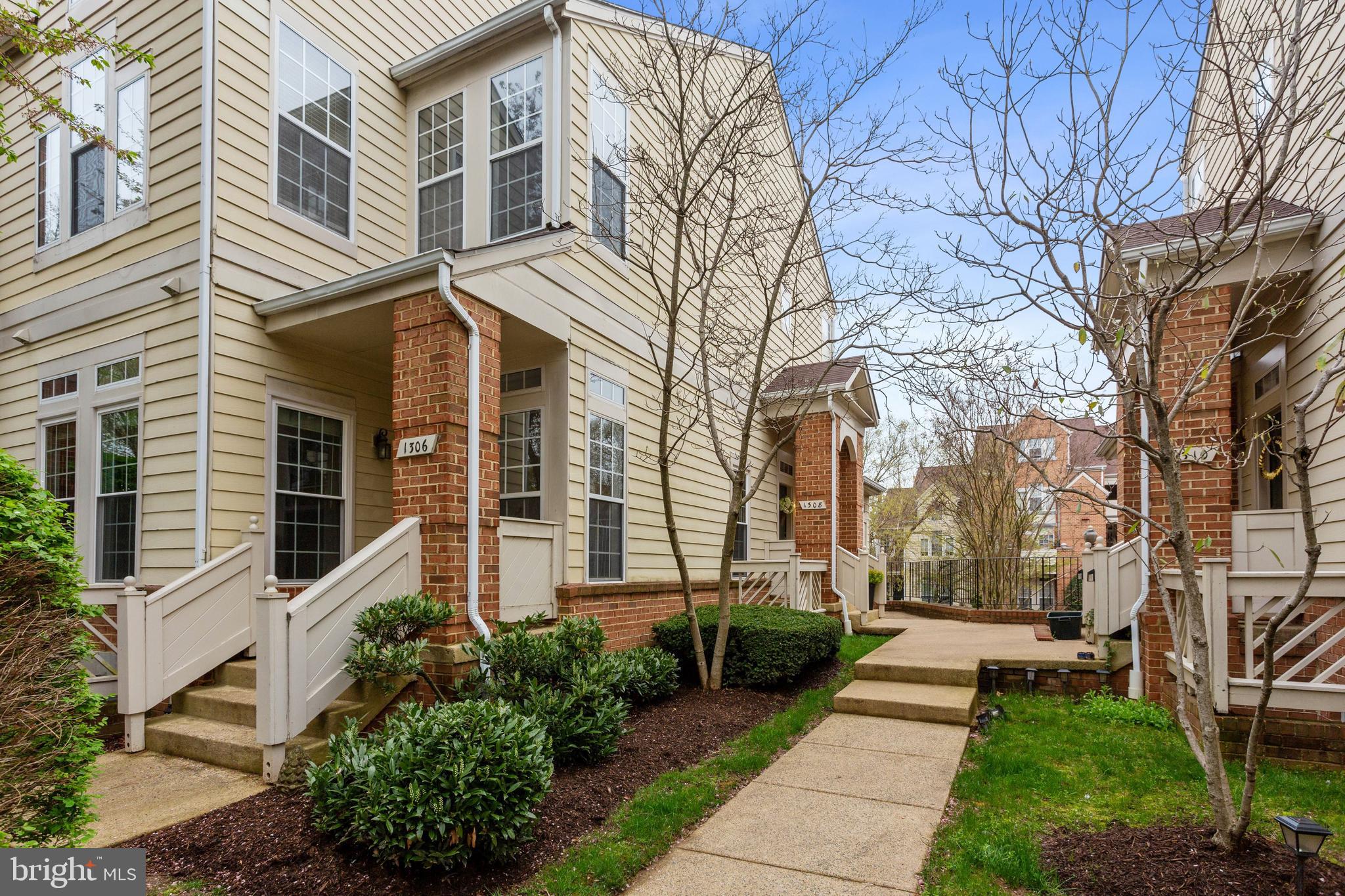 BALDWIN GROVE - Residential