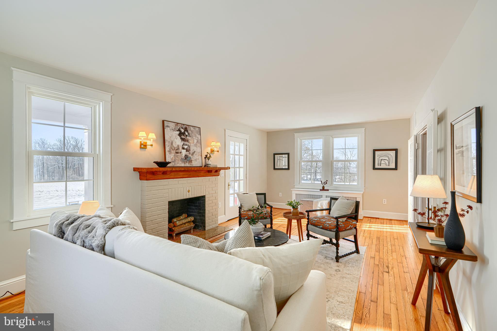 MY LADY'S MANOR - Residential