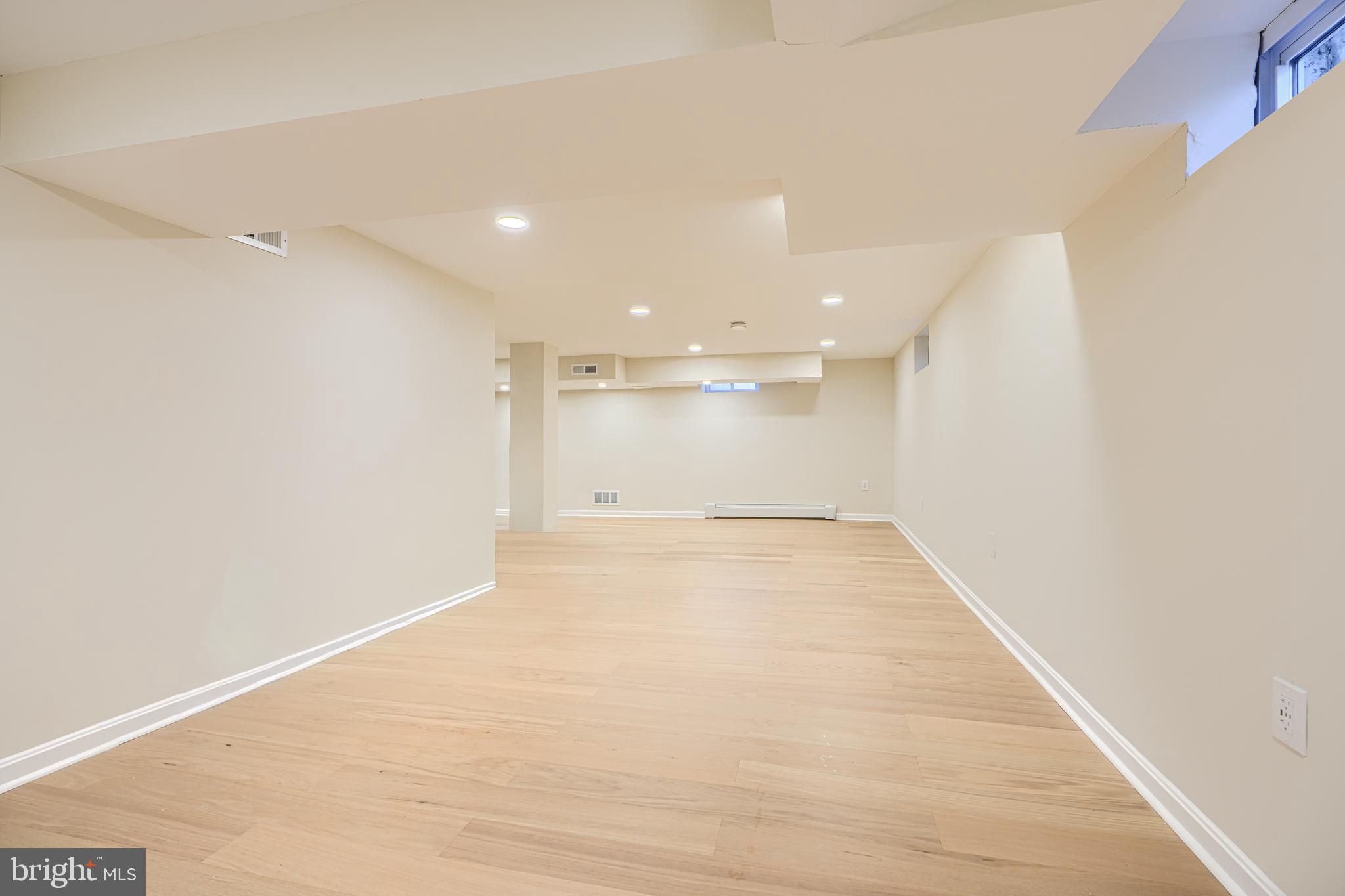 MY LADY'S MANOR - Residential