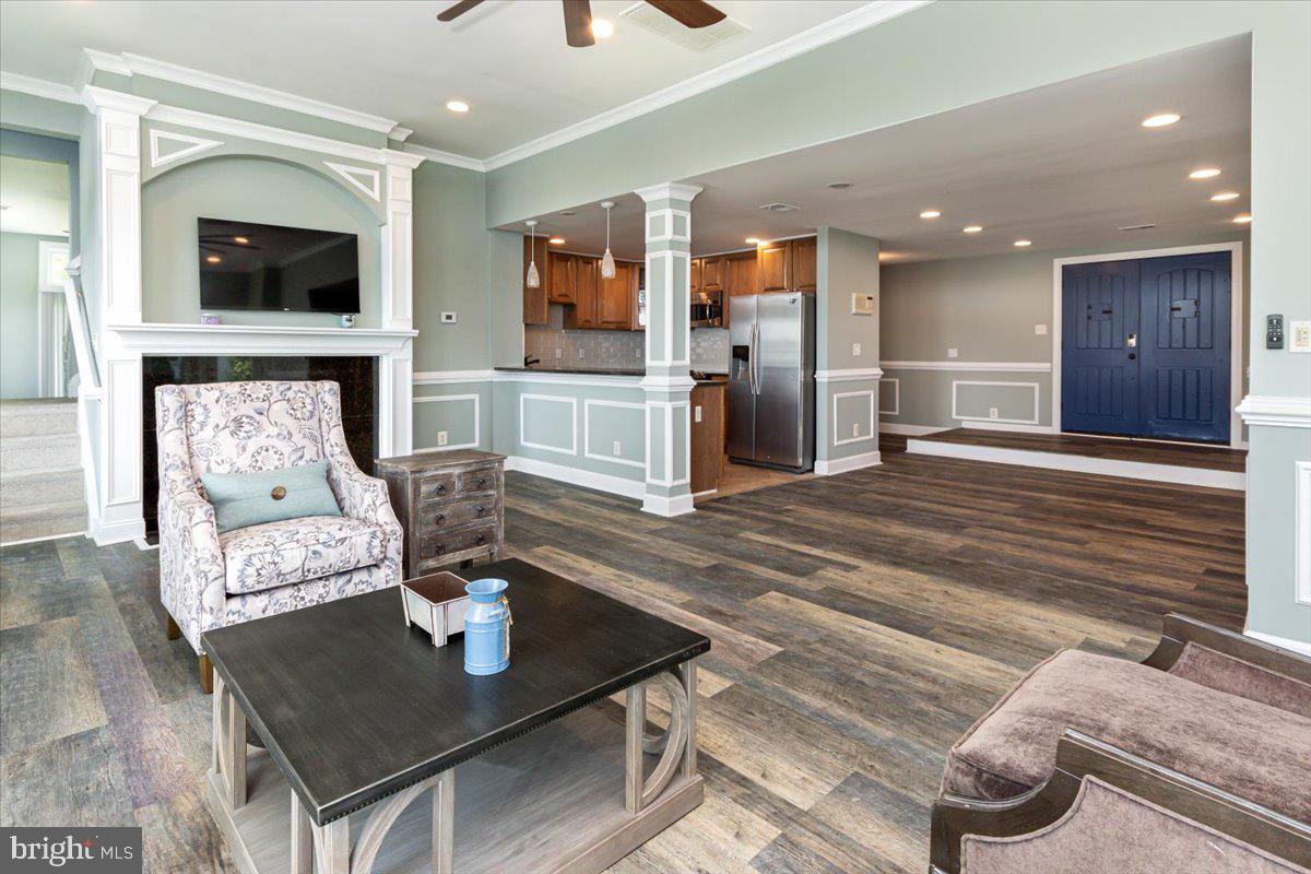 COLUMBIA BEACH - Residential