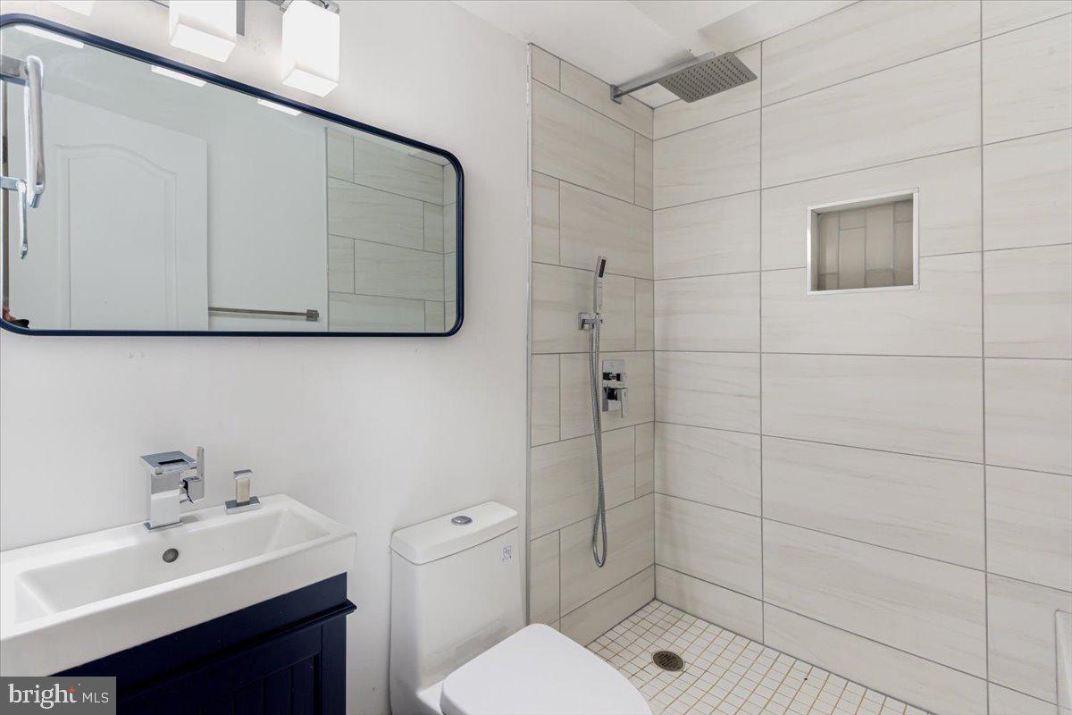 COLUMBIA BEACH - Residential