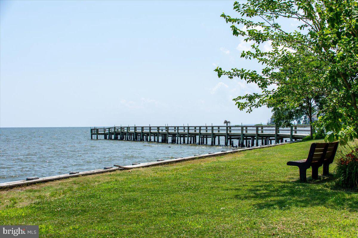COLUMBIA BEACH - Residential