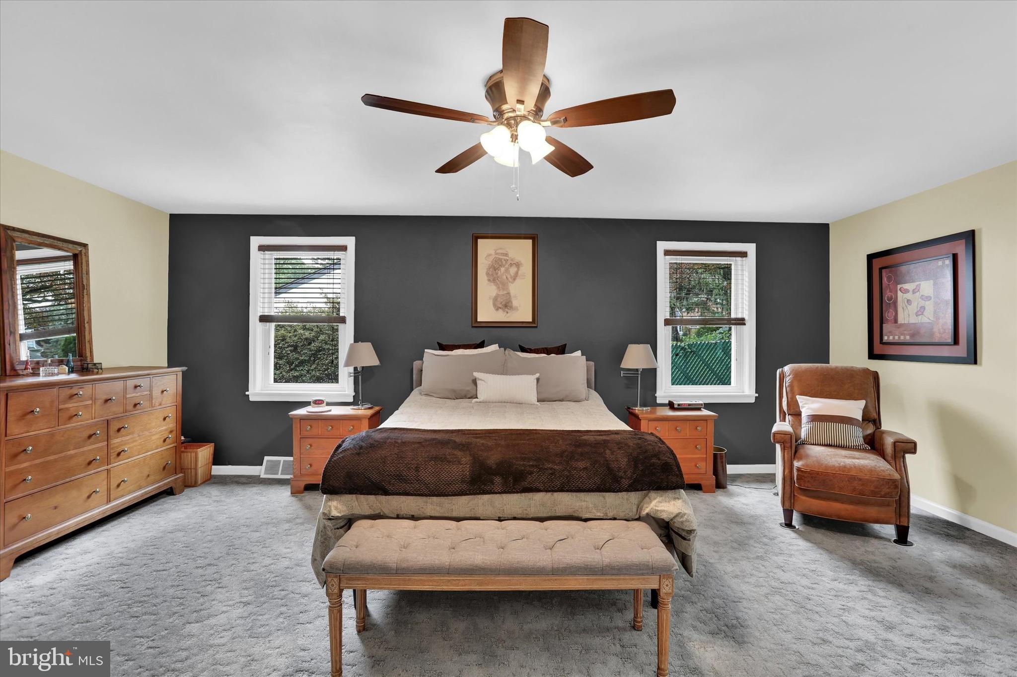 HUNTINGDON VALLEY - Residential