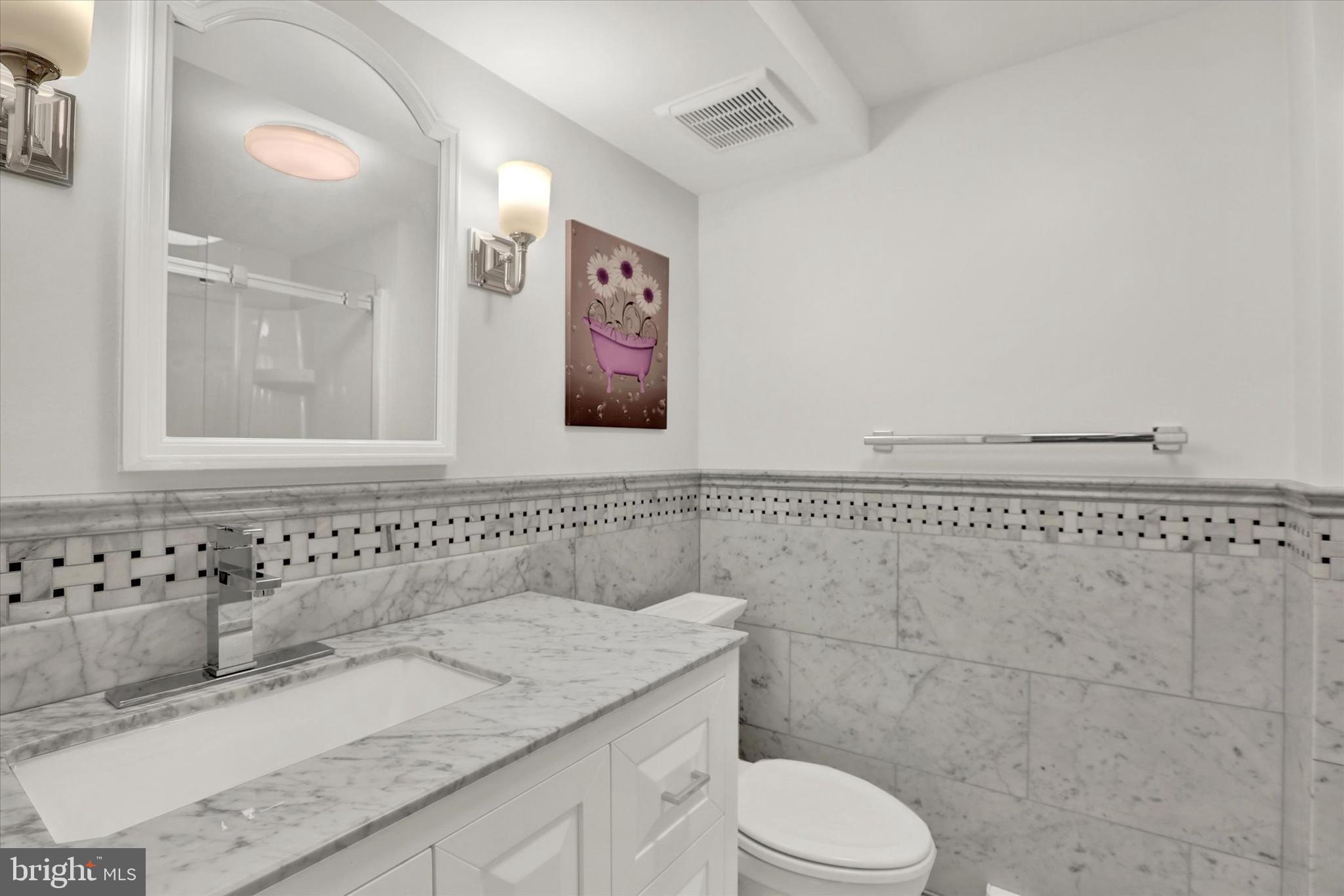 HUNTINGDON VALLEY - Residential