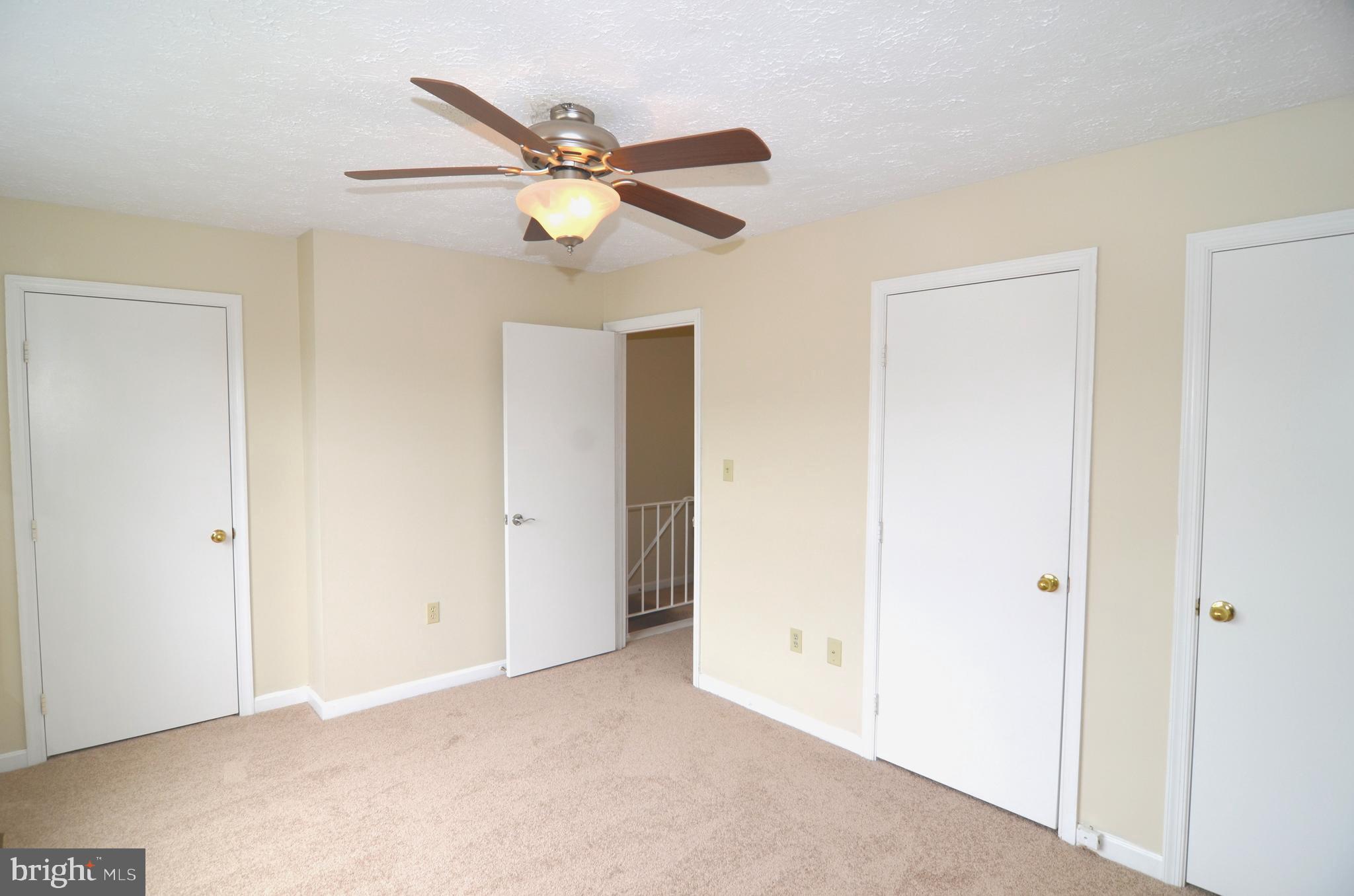 COLUMBIA COMMONS - Residential Lease