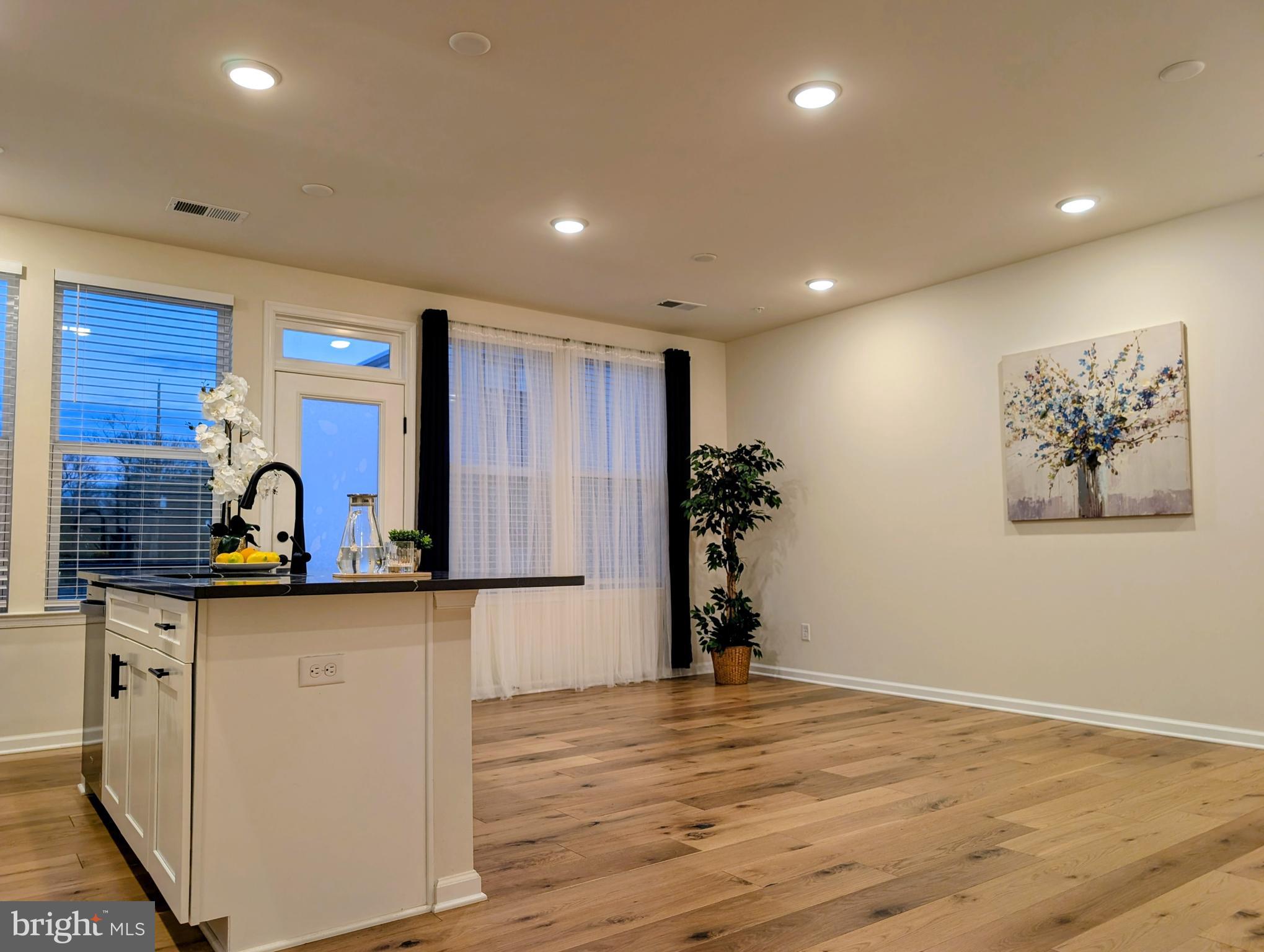 708 PARKER BOULEVARD