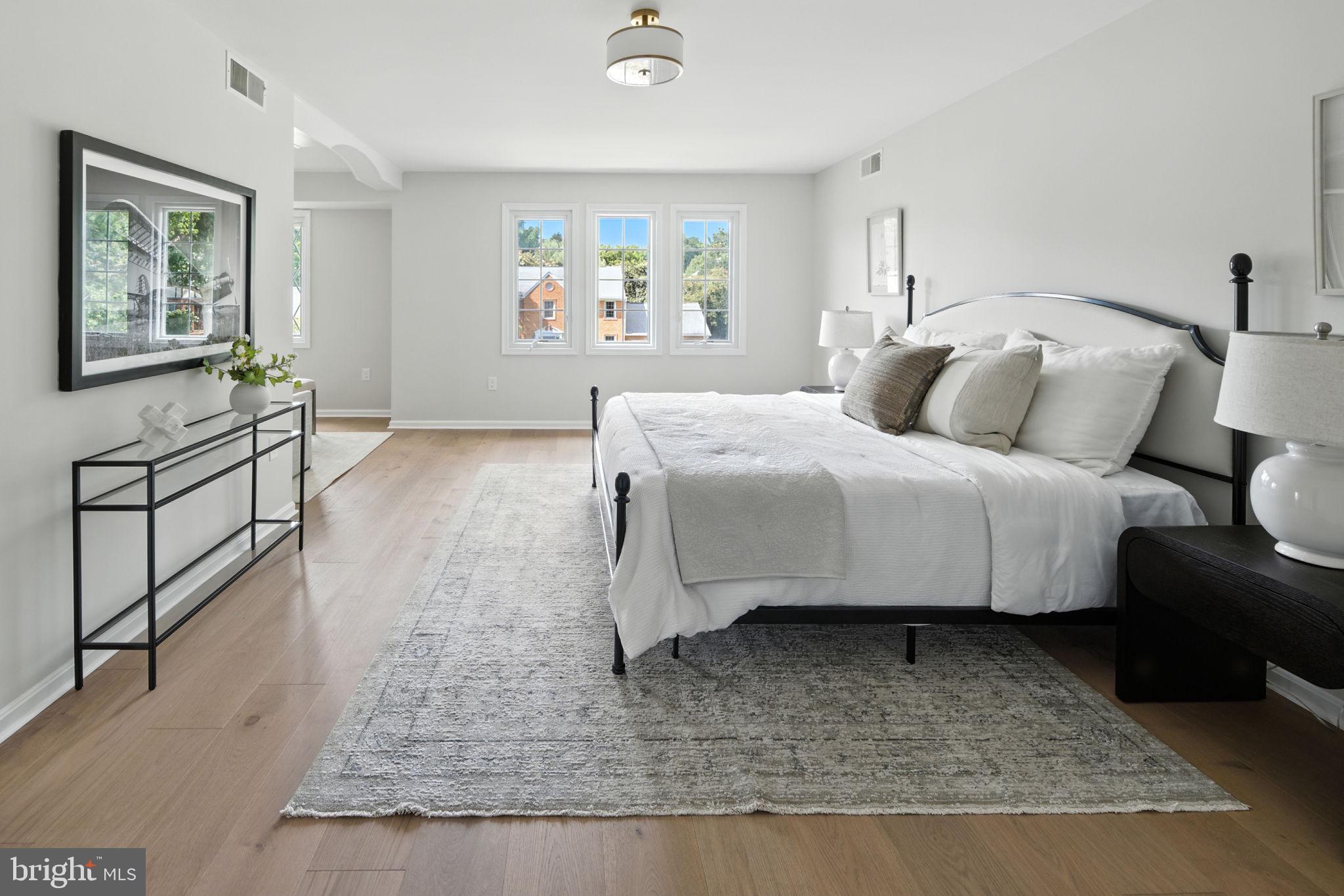 HAWTHORNE ESTATES - Residential