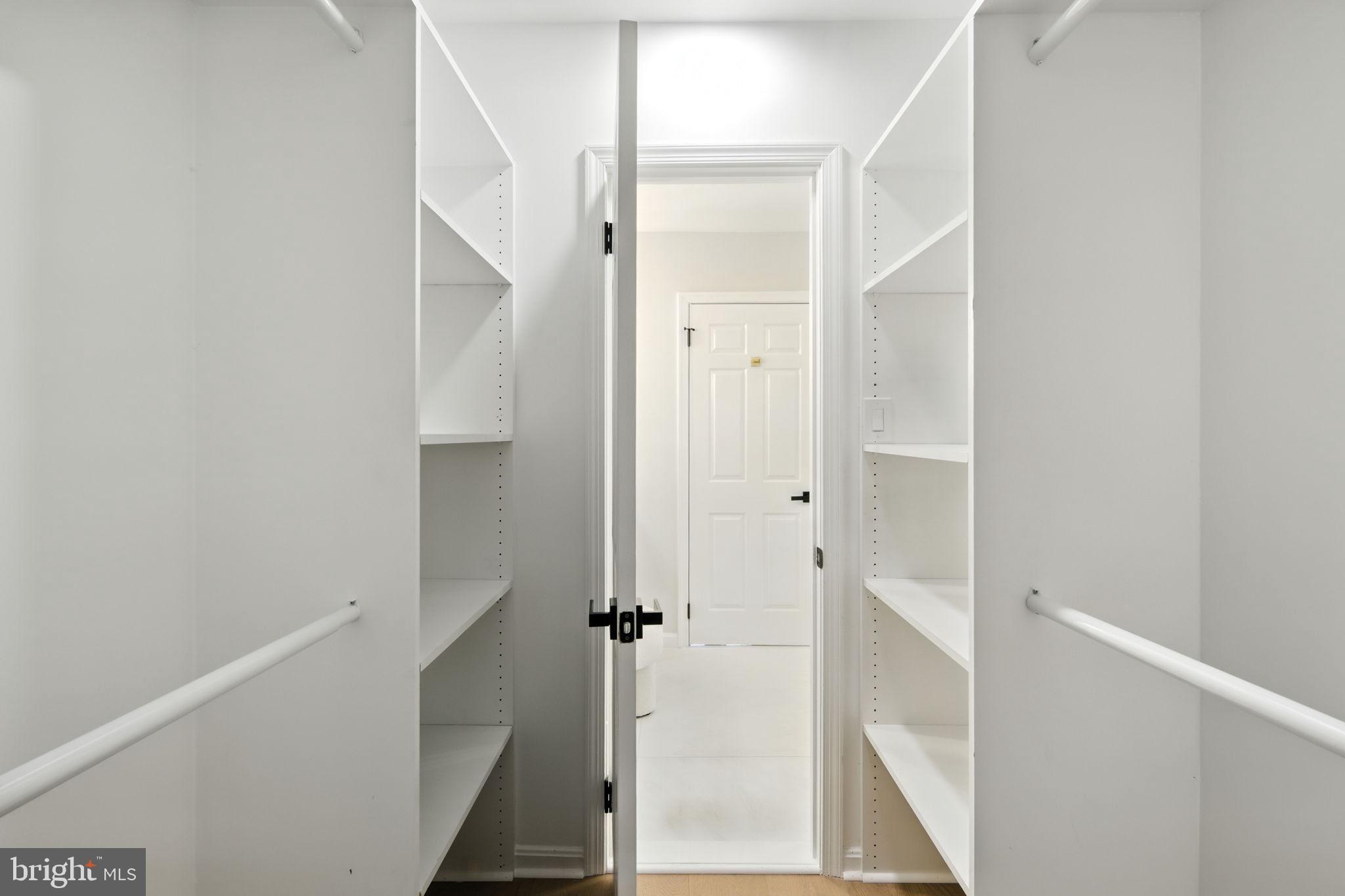 HAWTHORNE ESTATES - Residential