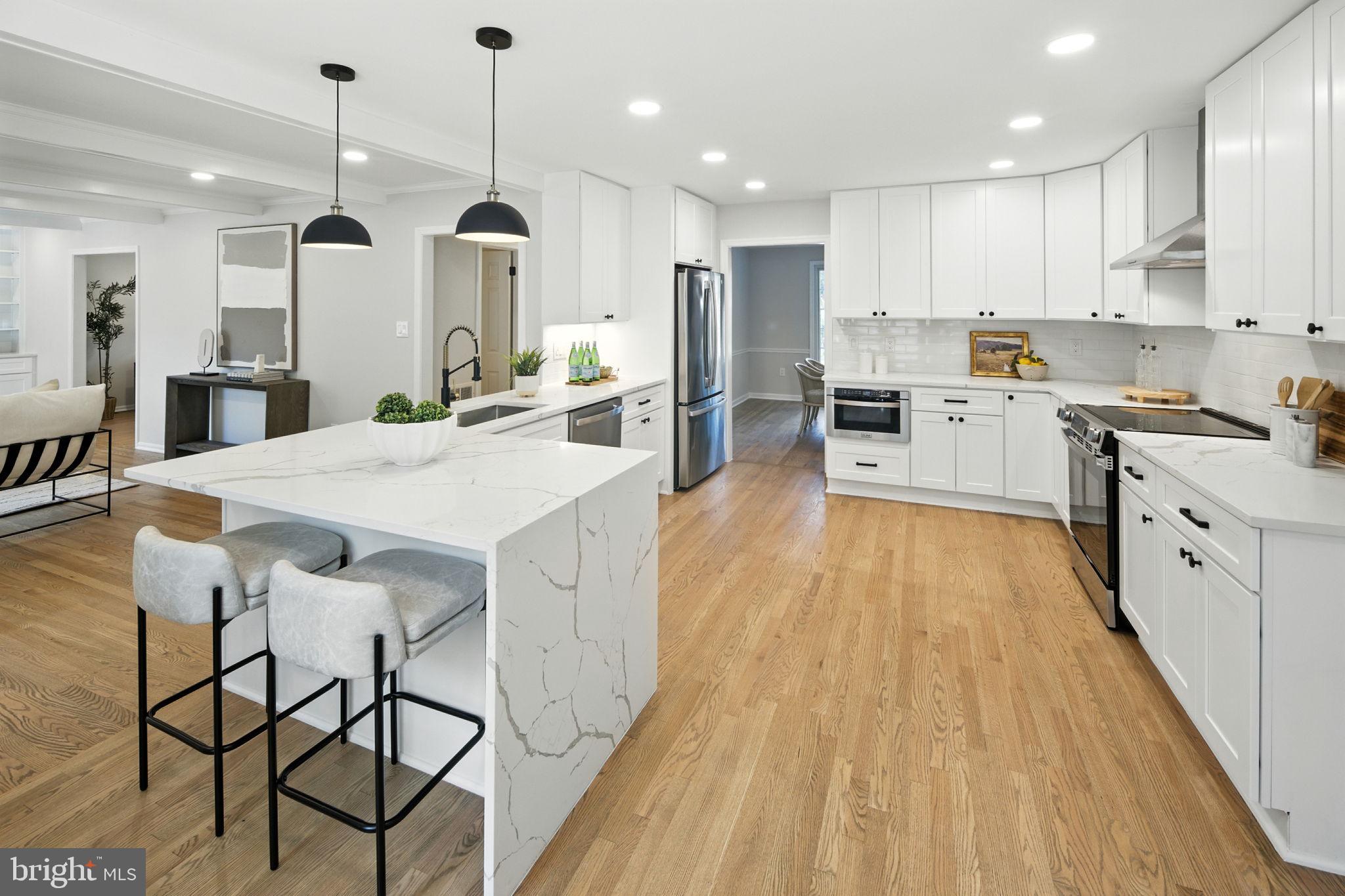 HAWTHORNE ESTATES - Residential