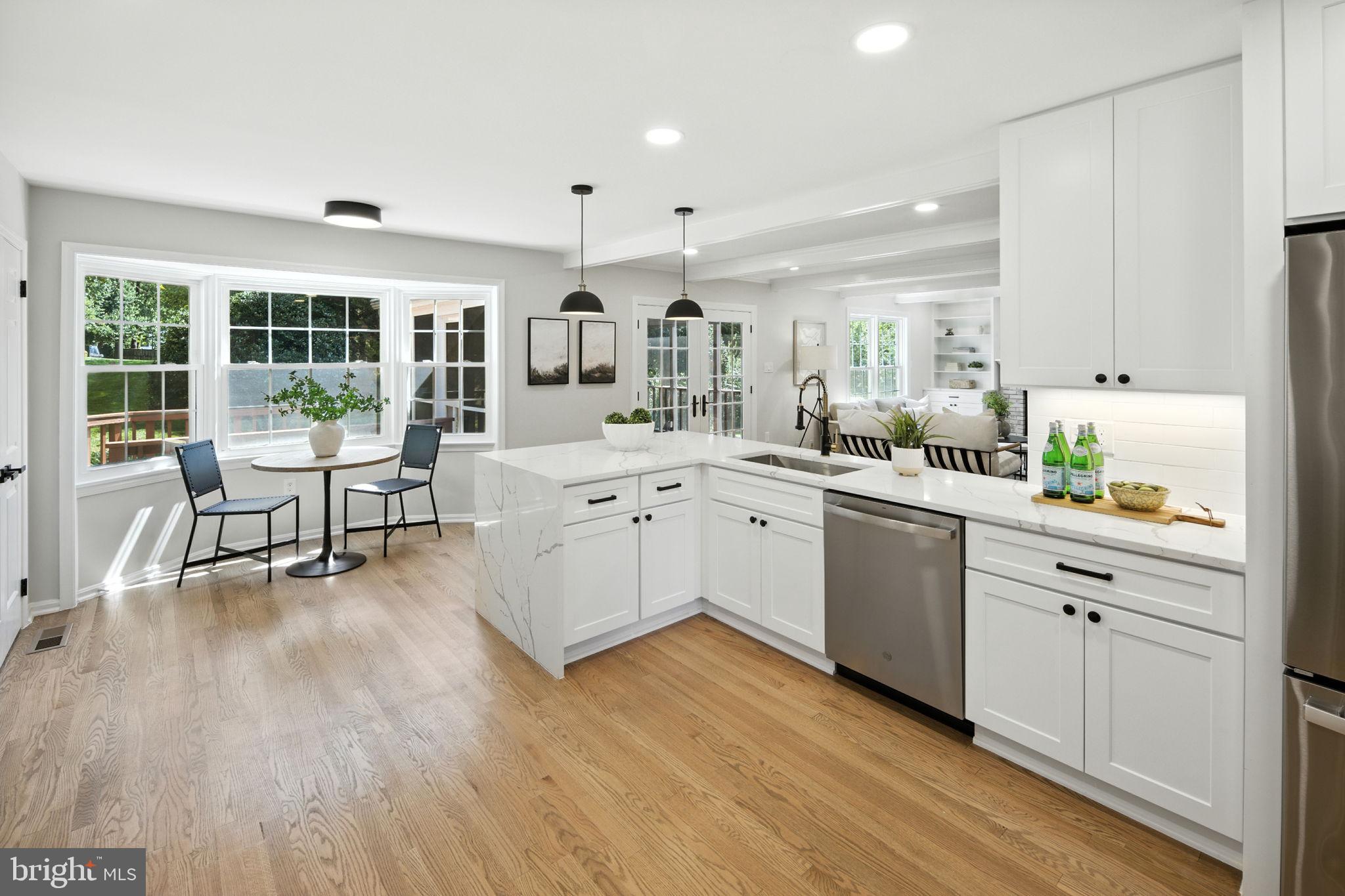 HAWTHORNE ESTATES - Residential