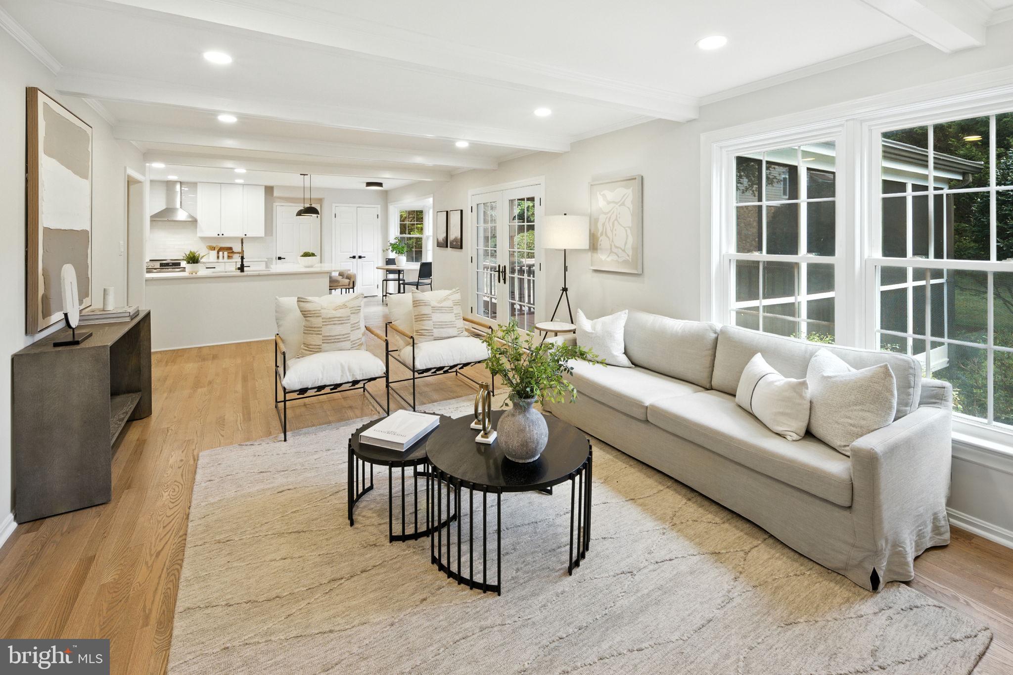 HAWTHORNE ESTATES - Residential