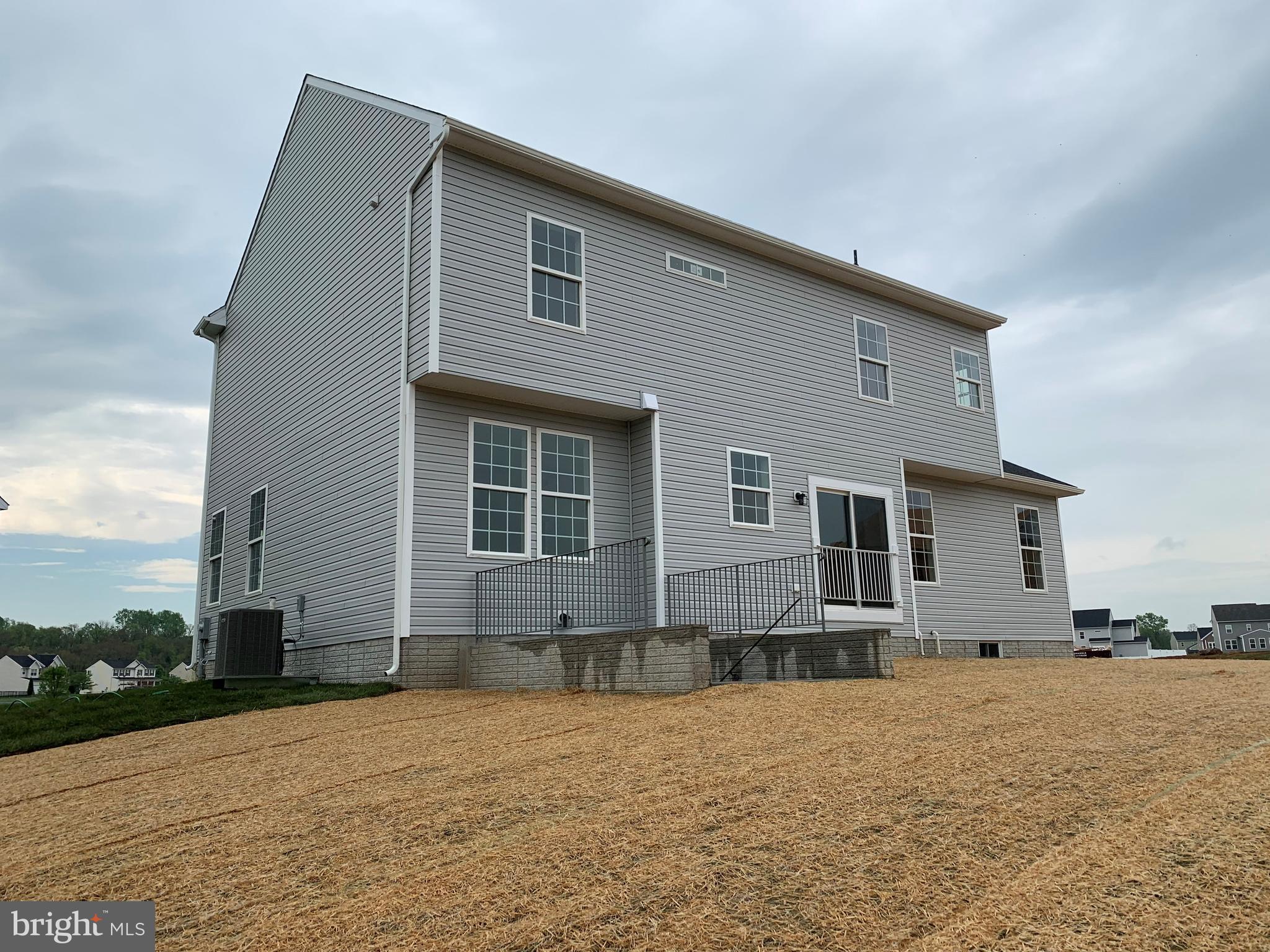 SPRINGDALE FARM - Residential