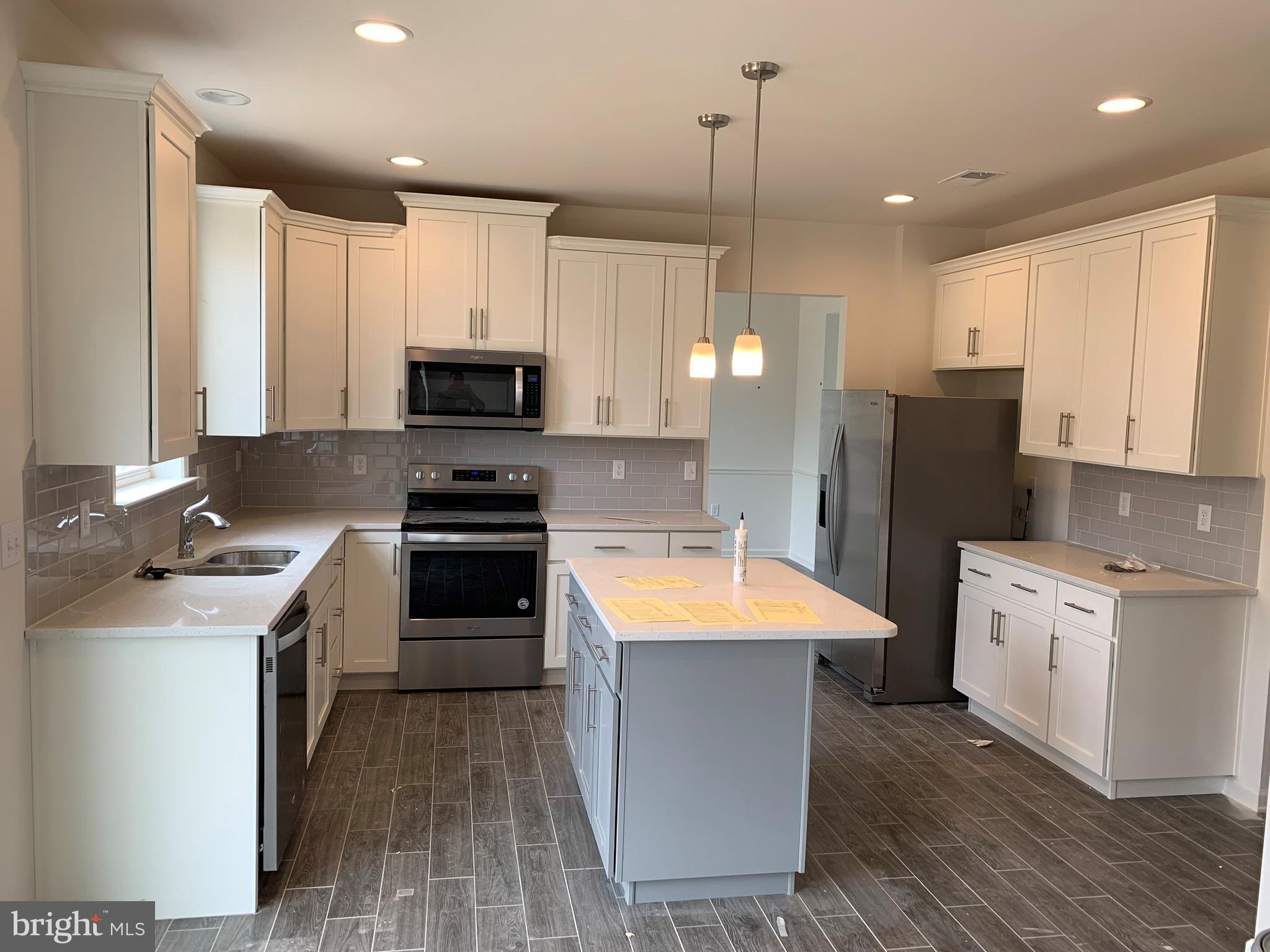 SPRINGDALE FARM - Residential