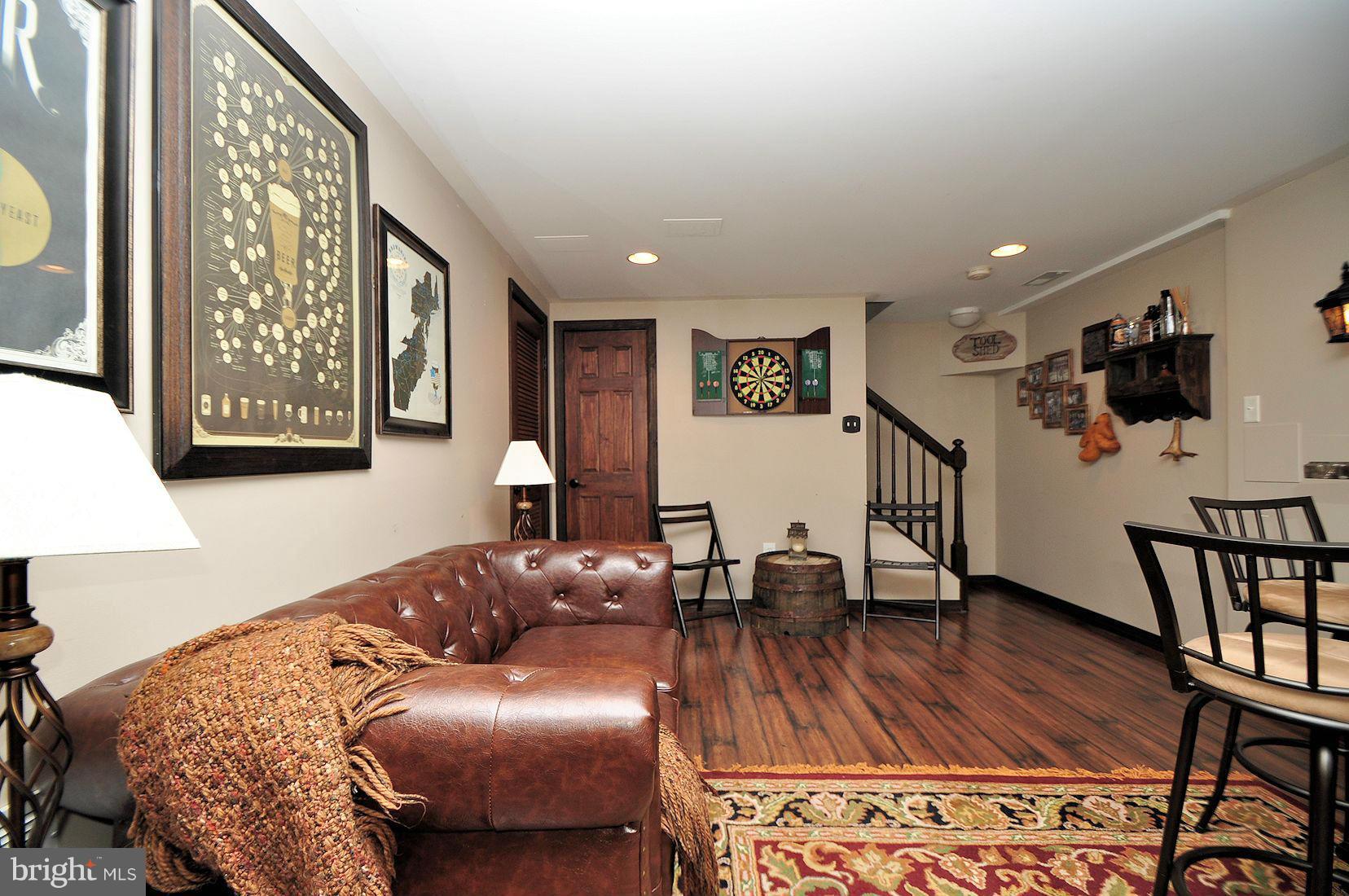 VALLEY MEDE - Residential