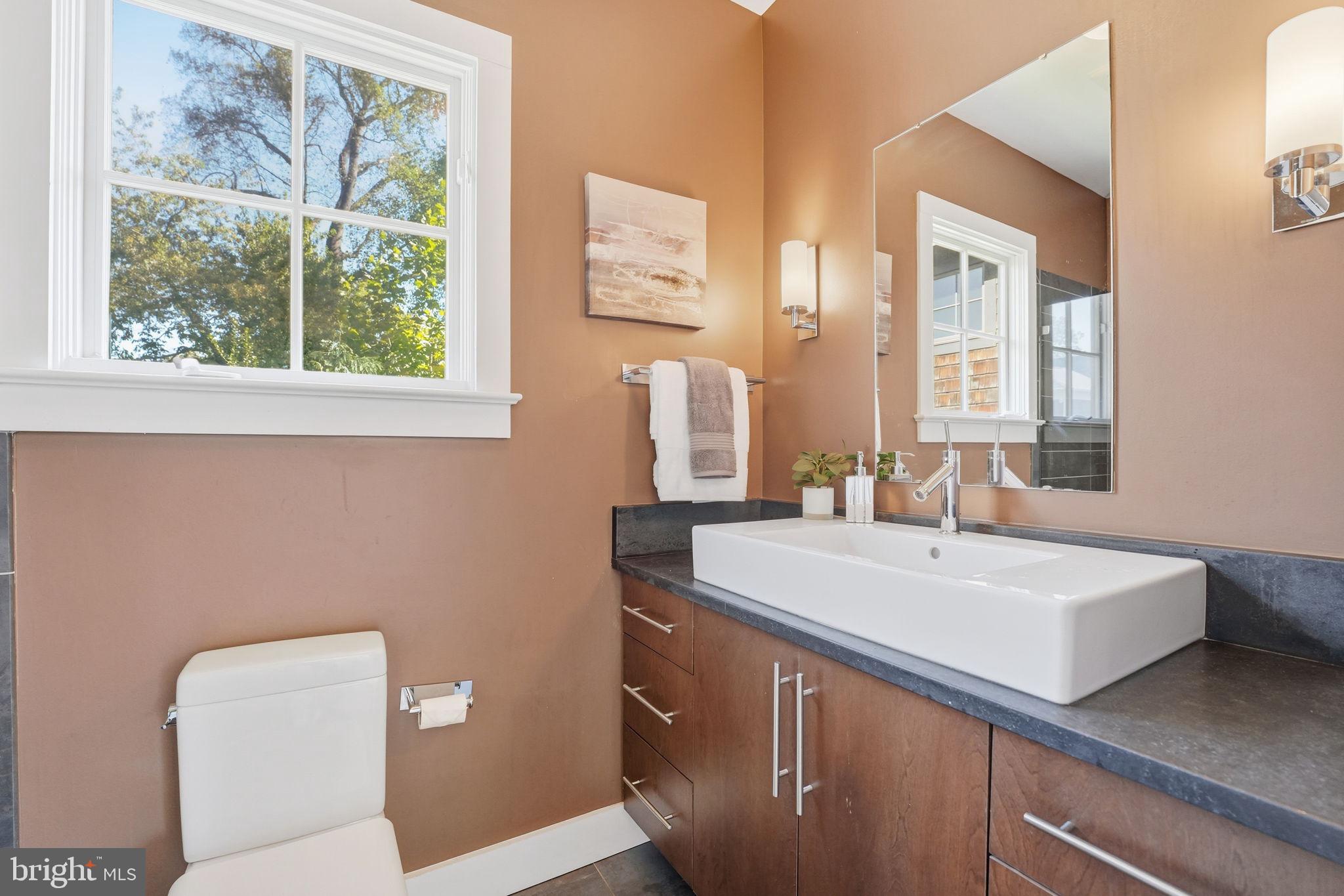 WAVERLY HILLS - Residential