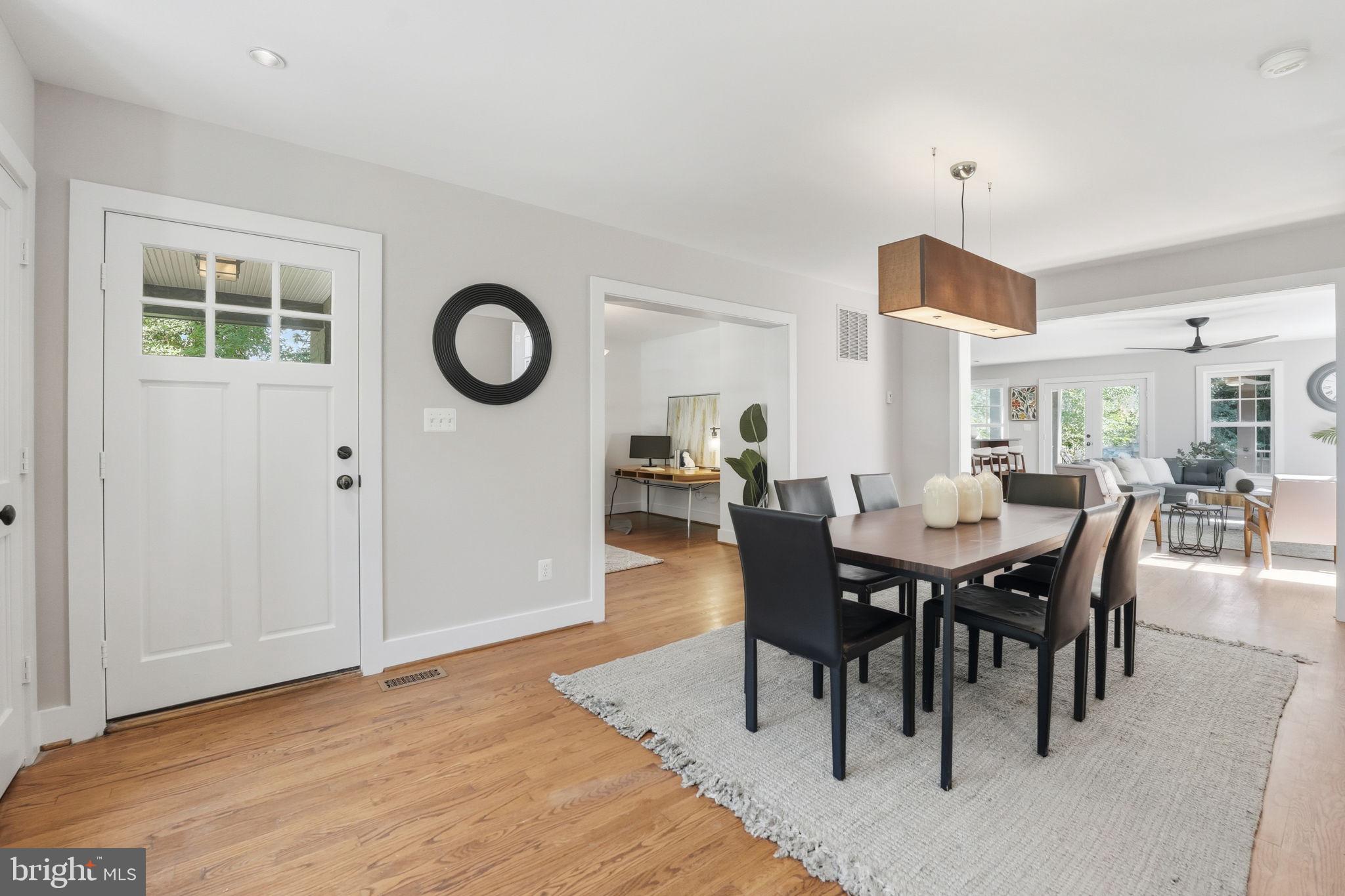 WAVERLY HILLS - Residential