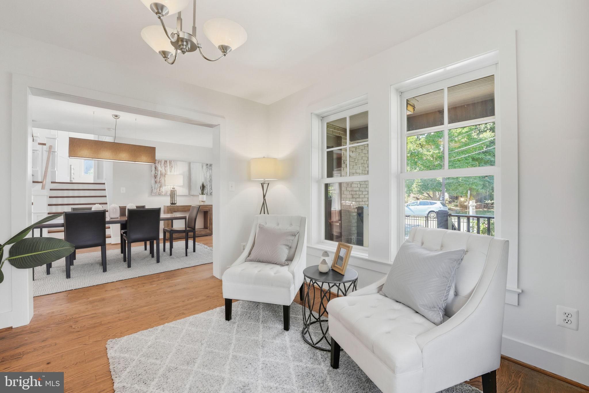 WAVERLY HILLS - Residential