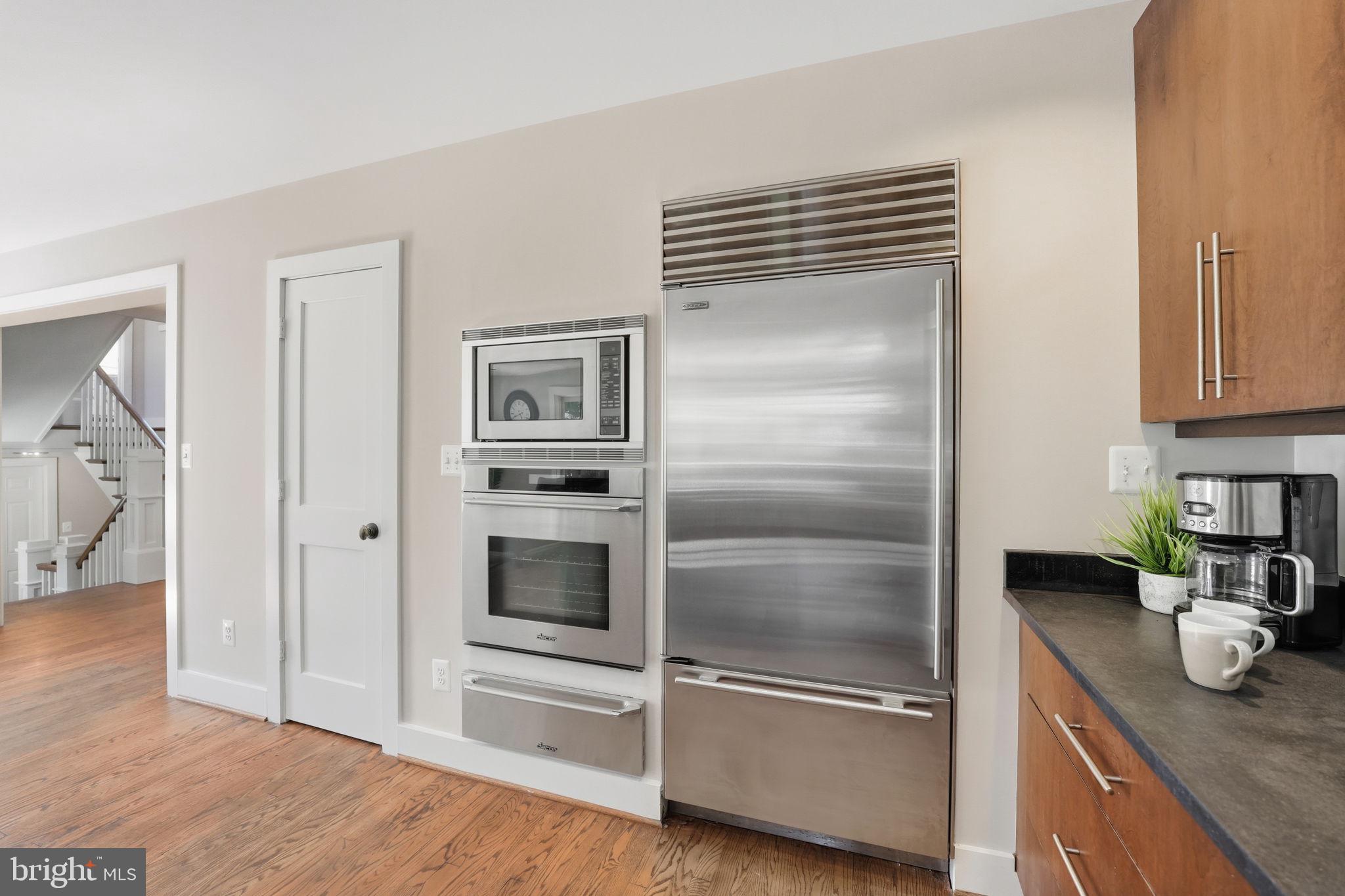 WAVERLY HILLS - Residential