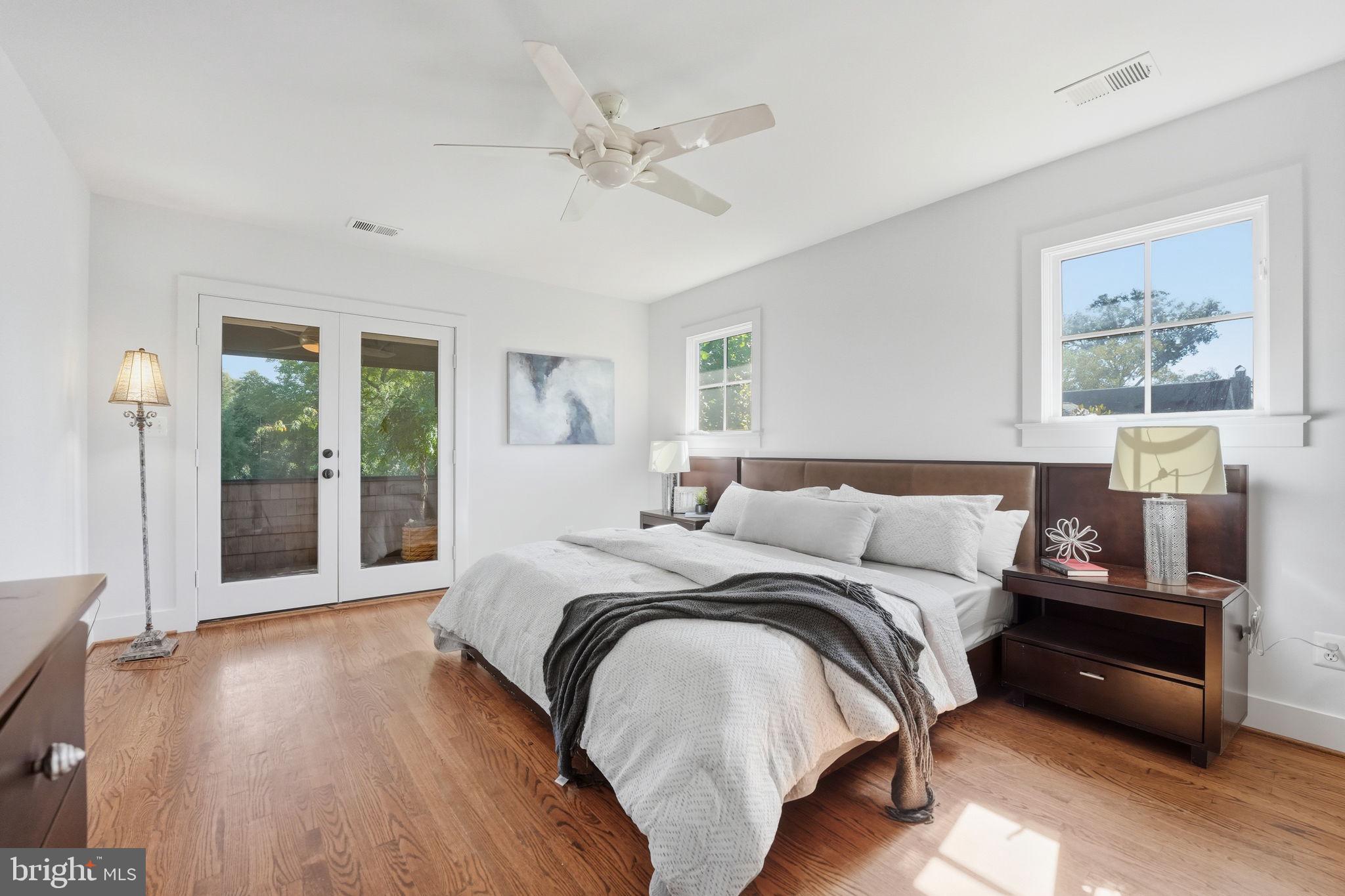 WAVERLY HILLS - Residential