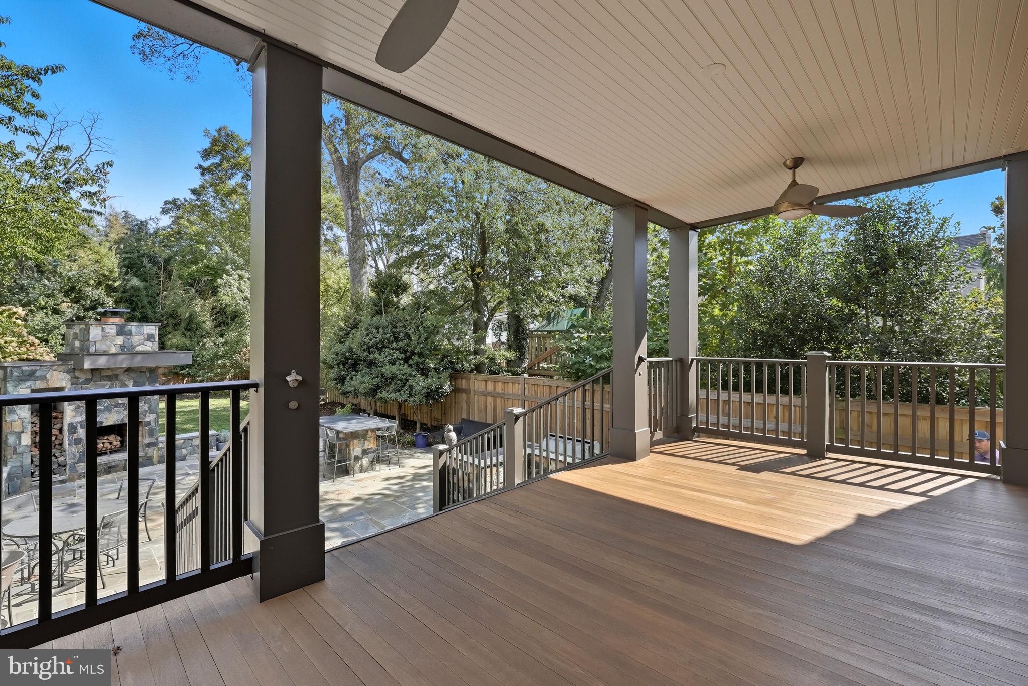 WAVERLY HILLS - Residential