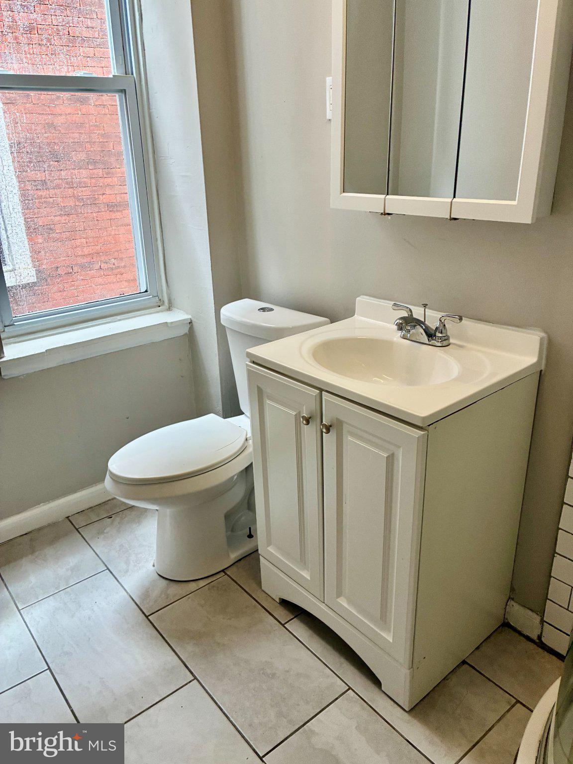 1464 N 52ND STREET 2F