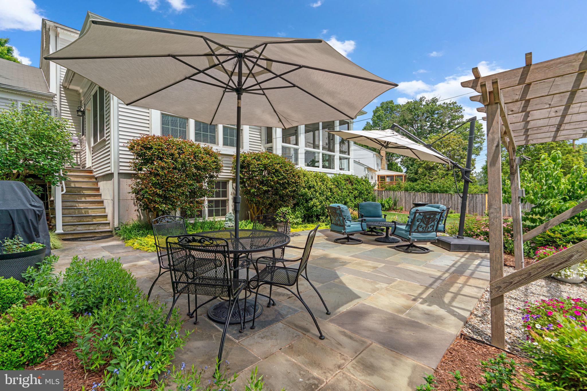 CASHELL MANOR - Residential