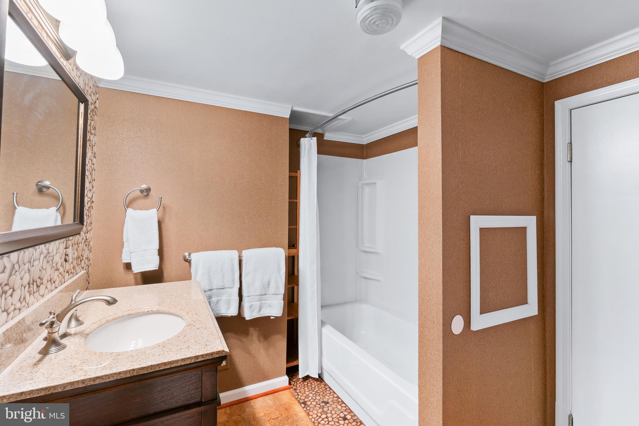 CASHELL MANOR - Residential