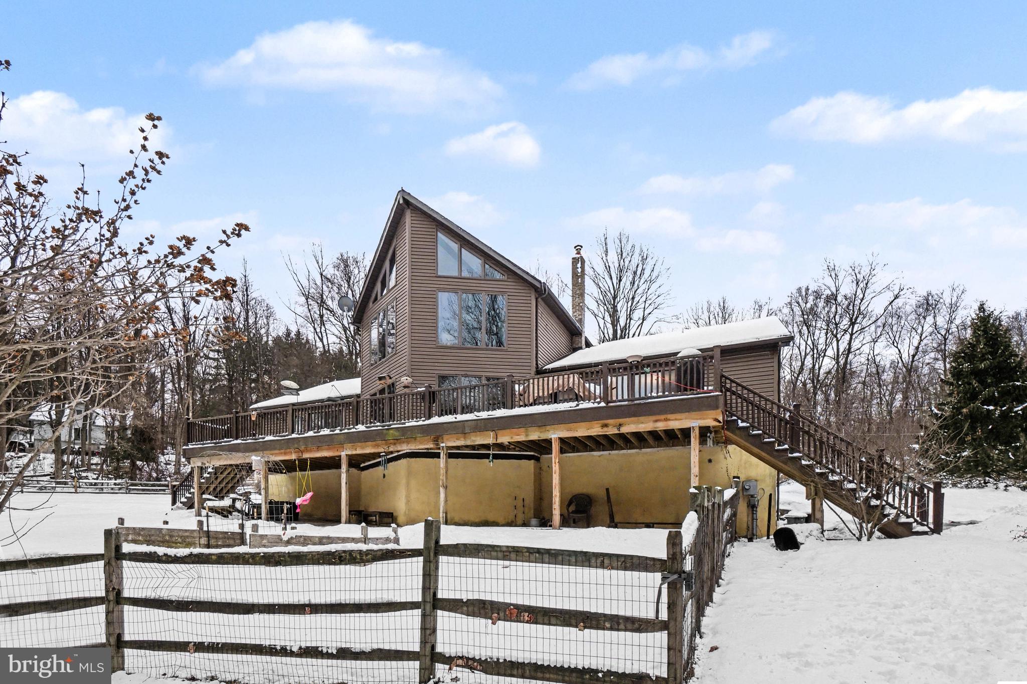 LONGSWAMP TWP - Residential