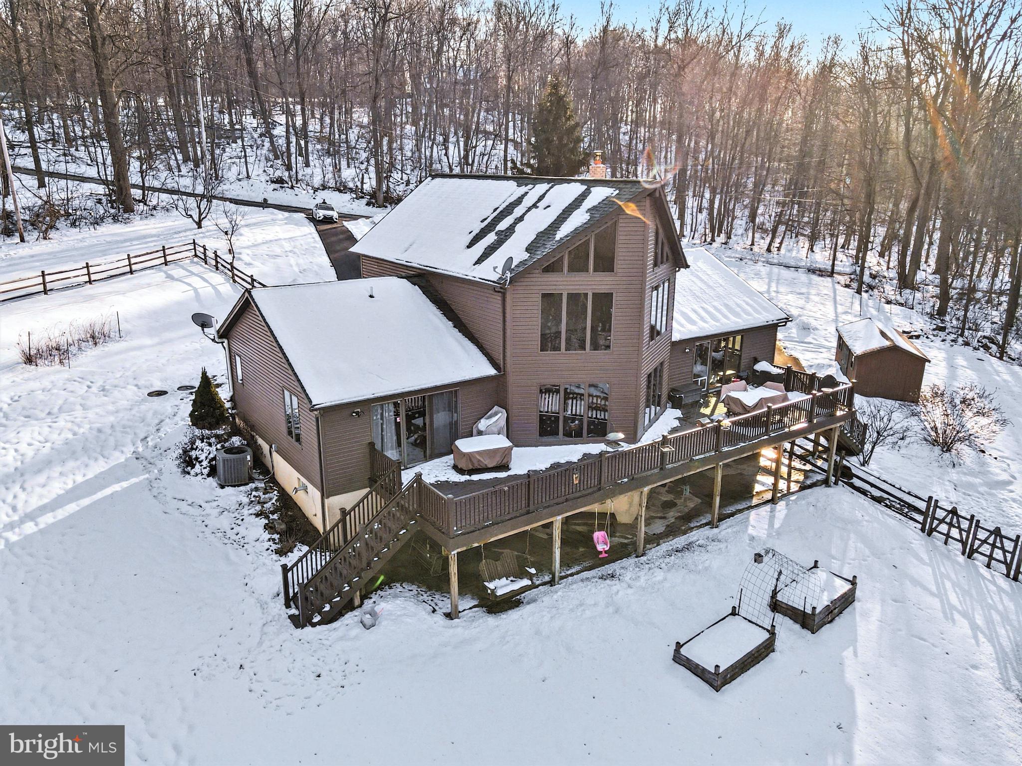 LONGSWAMP TWP - Residential