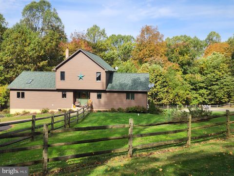 Homes For Sale - 46 Wetzel Road<br/> MACUNGIE, PA 18062