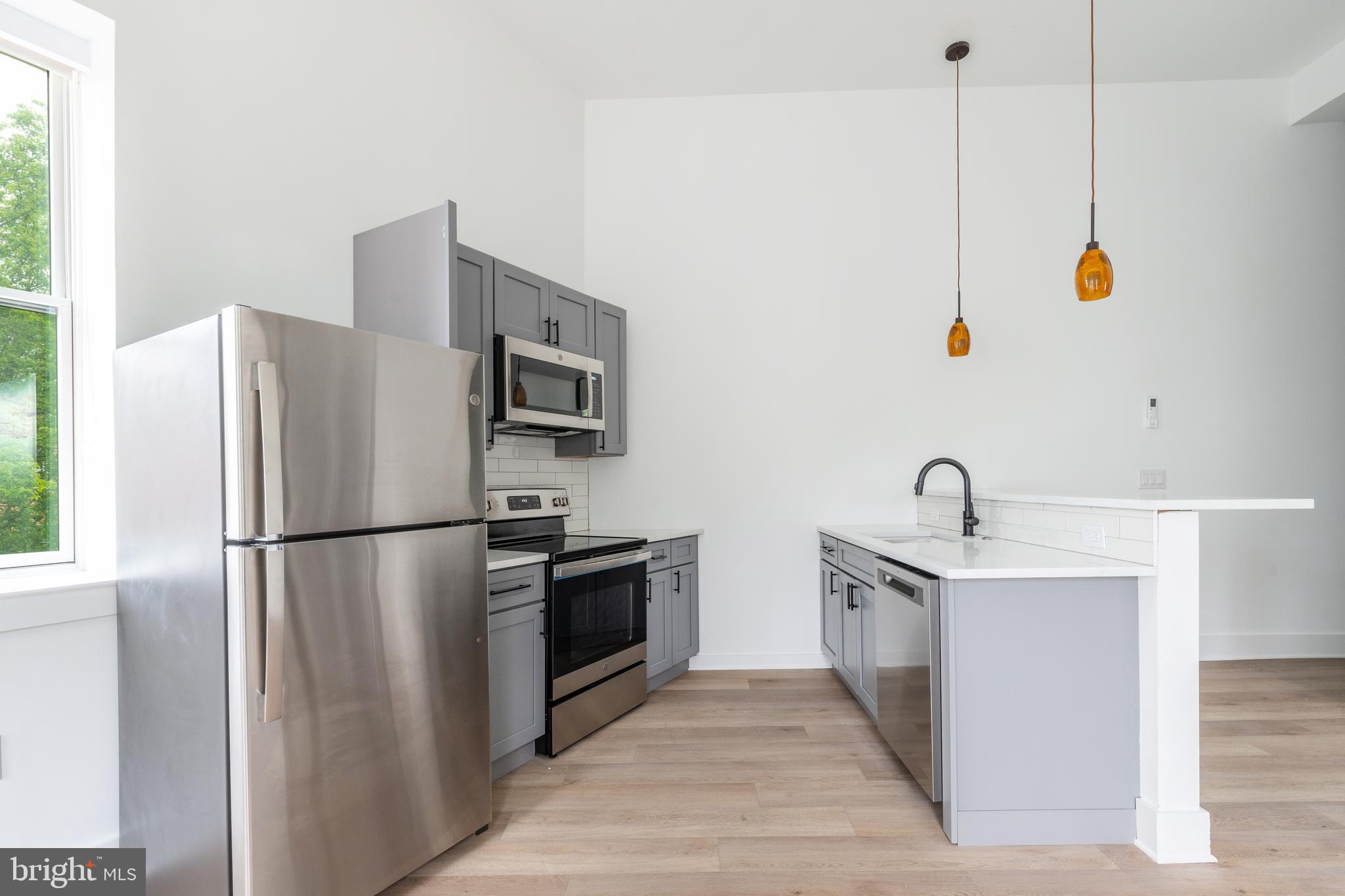 PHILADELPHIA - Residential Lease