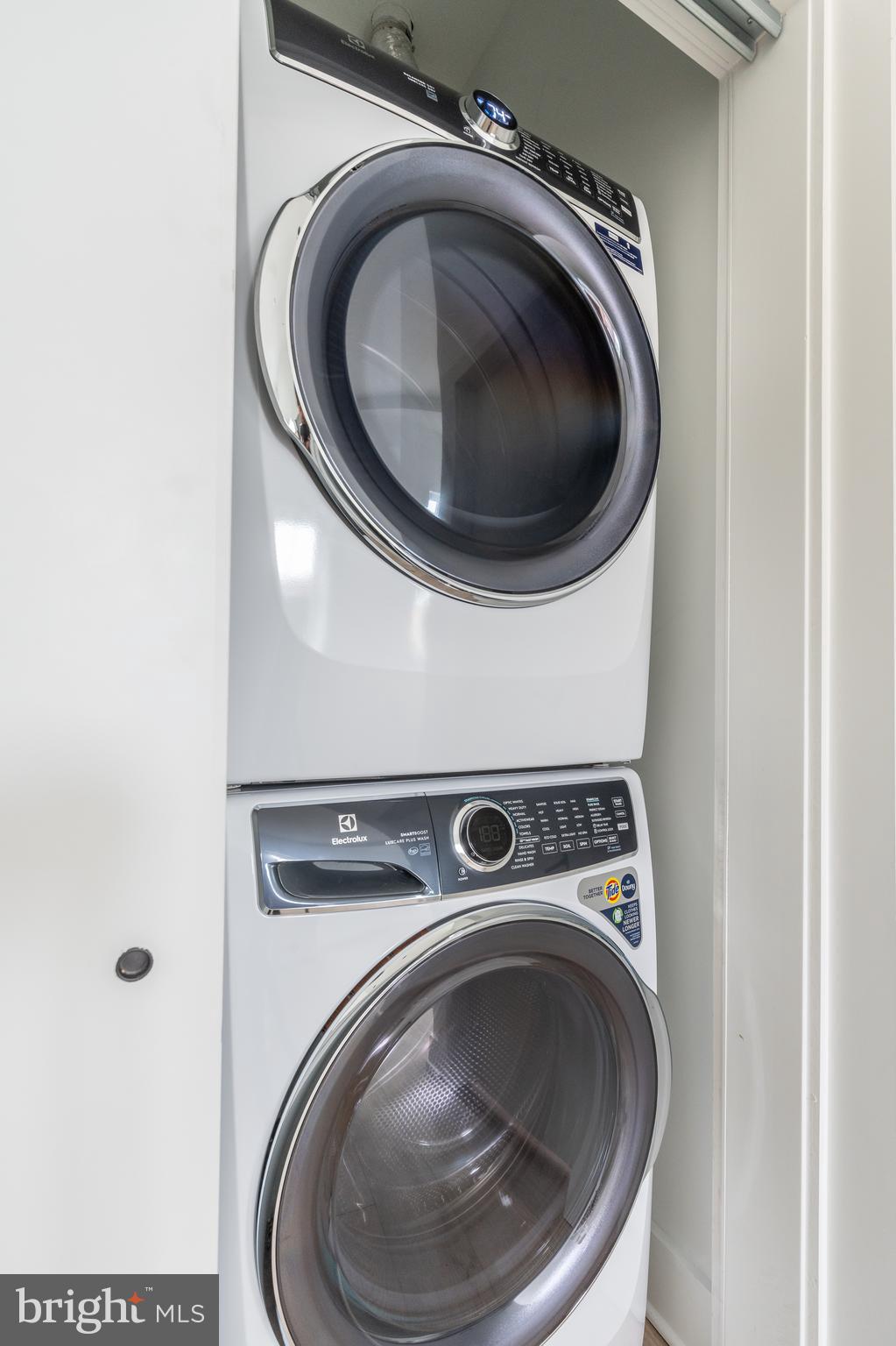 PHILADELPHIA - Residential Lease