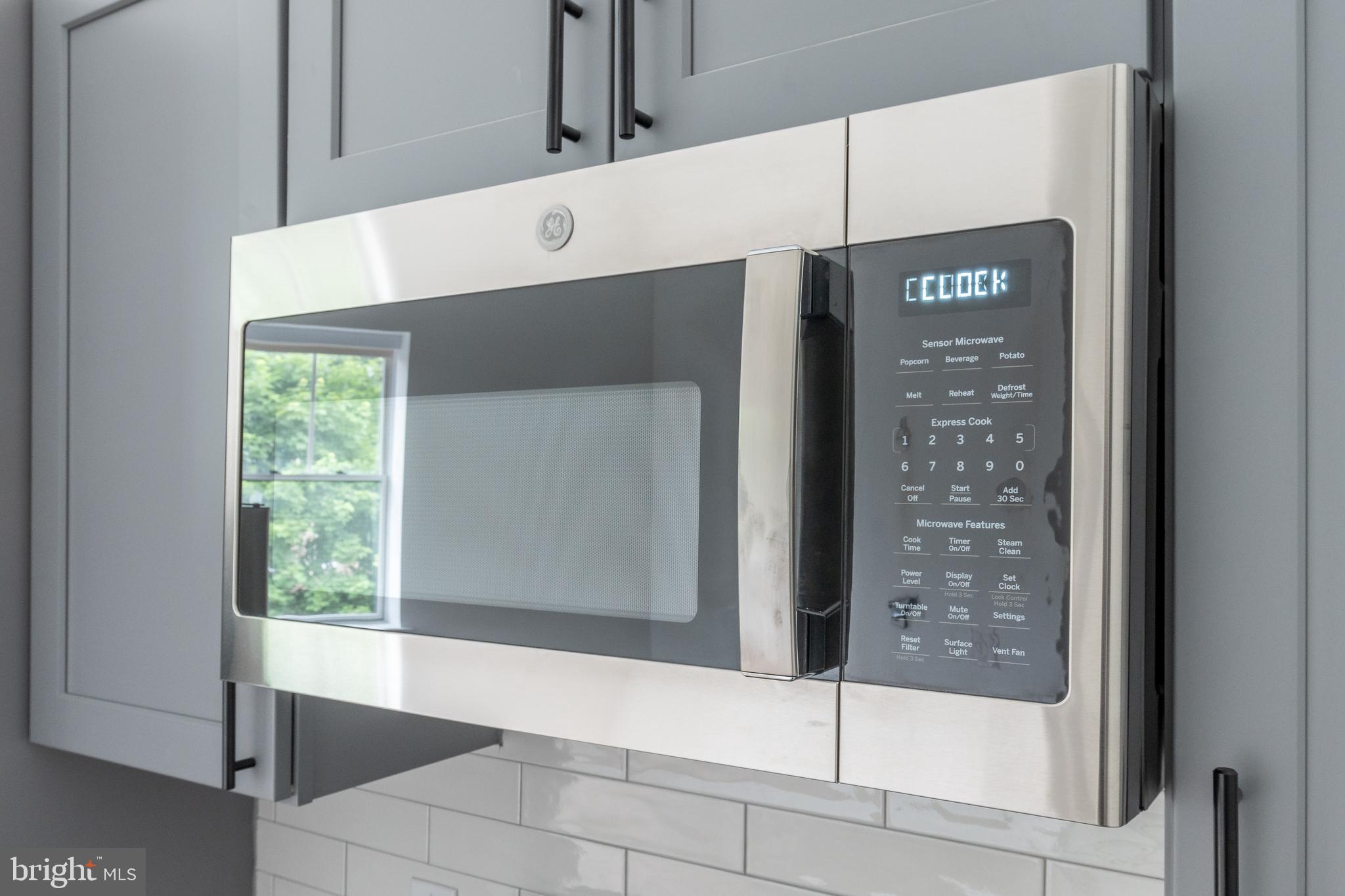 PHILADELPHIA - Residential Lease