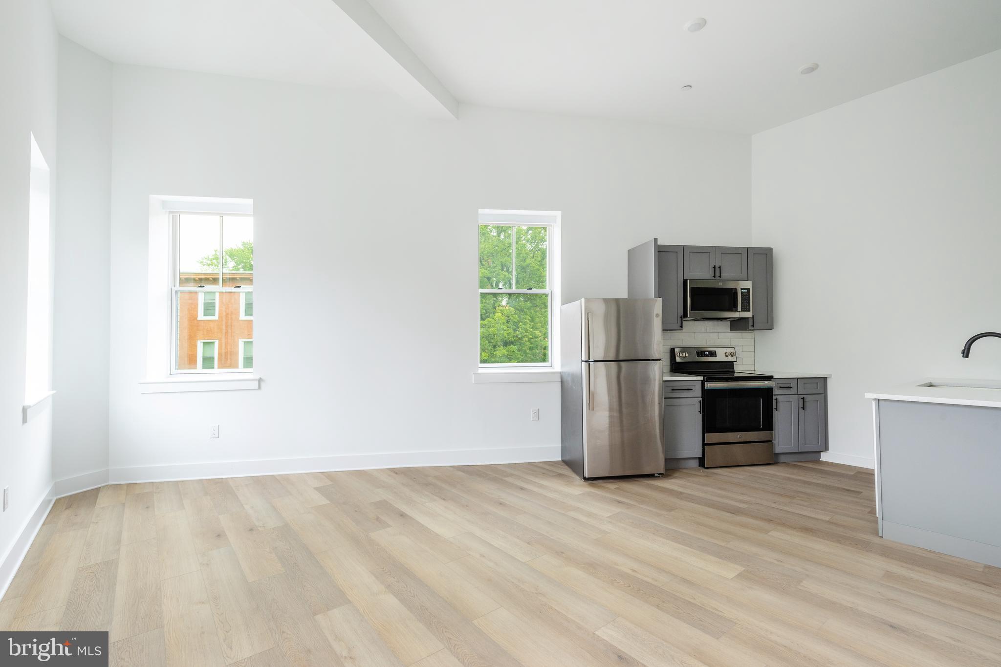 PHILADELPHIA - Residential Lease