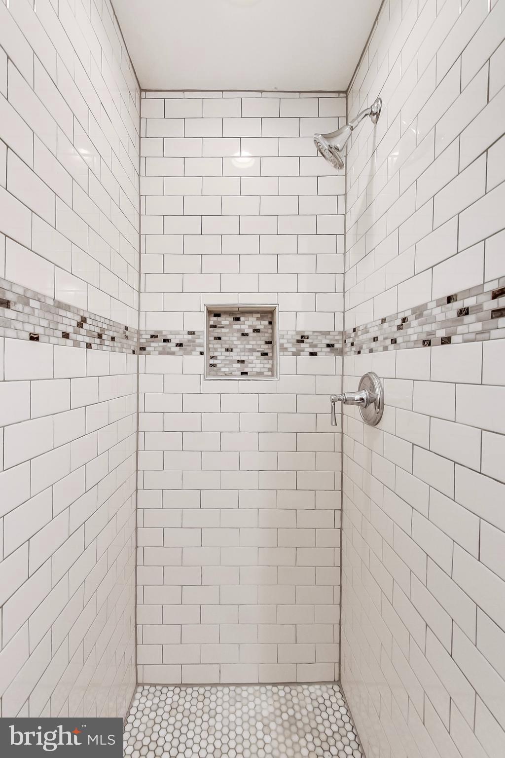 ROSE HILL FARMS - Residential