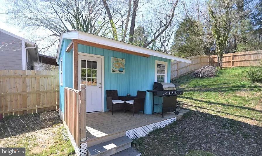 ROSE HILL FARMS - Residential