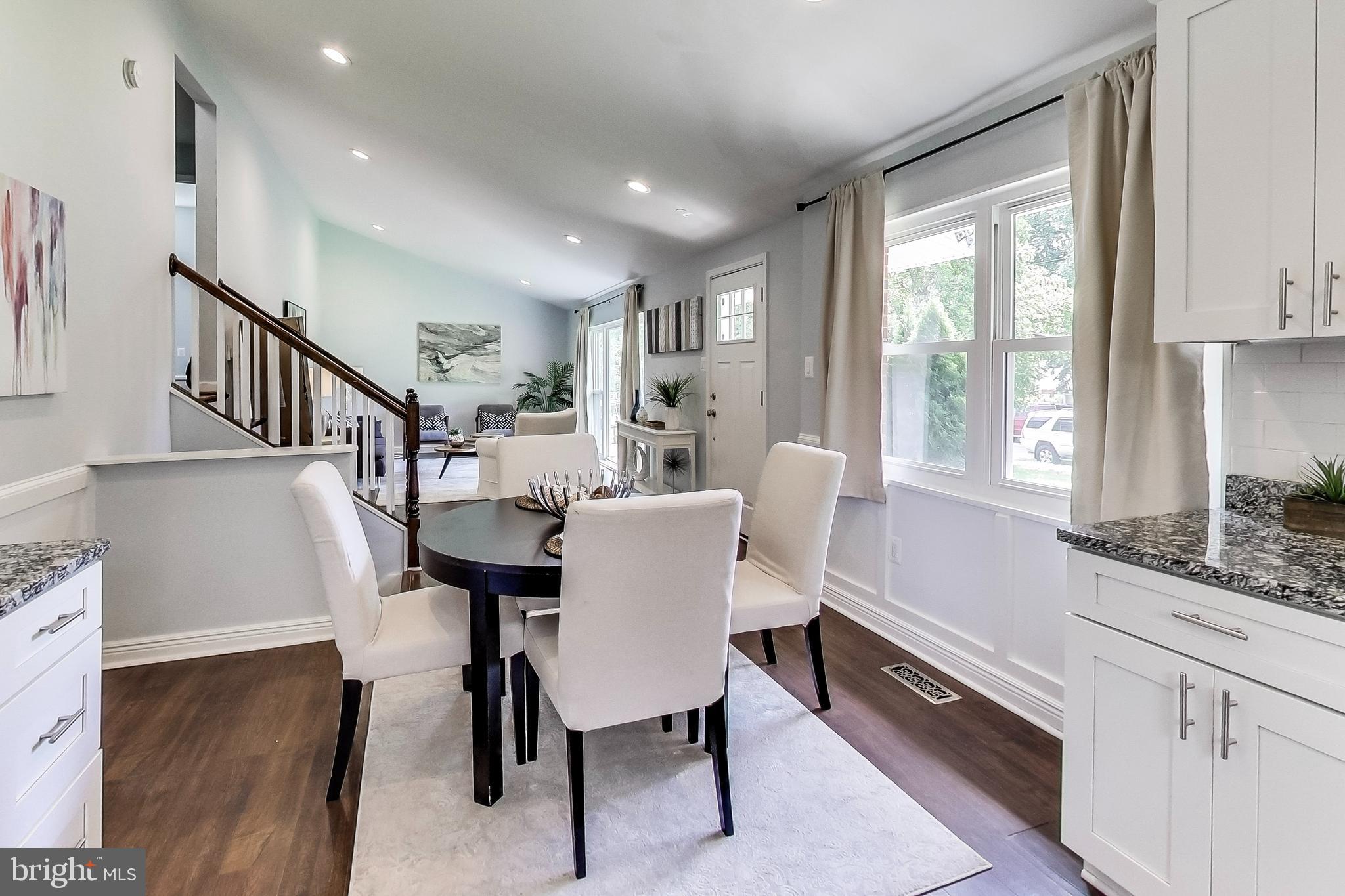 ROSE HILL FARMS - Residential