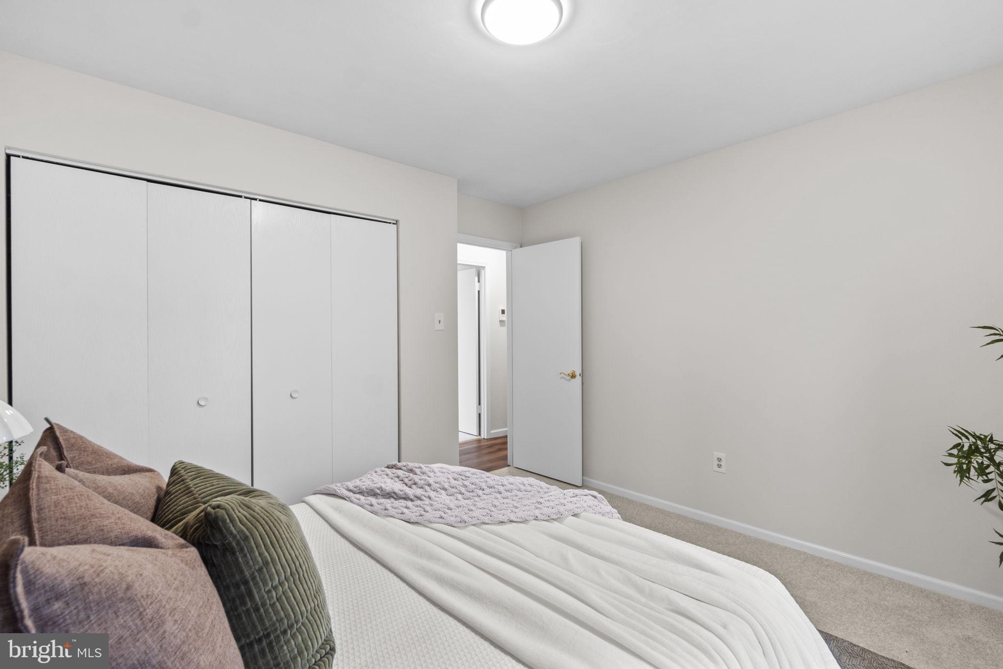 HILLTOP - Residential