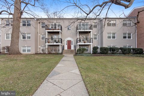 9489 FAIRFAX BOULEVARD 203 FAIRFAX VA 22031