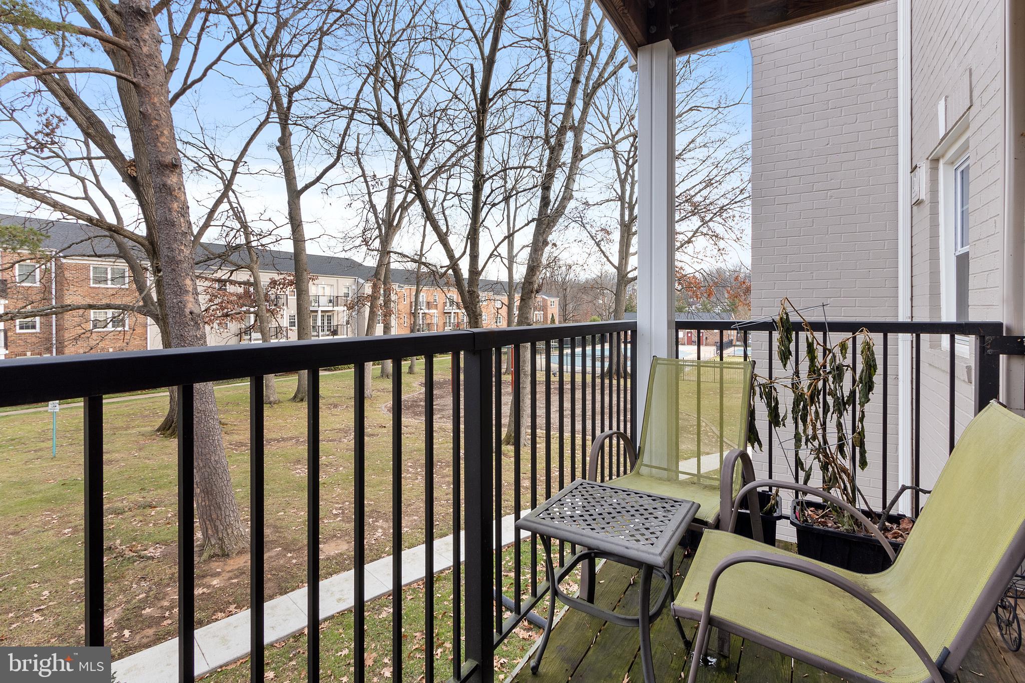 FOXCROFT COLONY CONDOS - Residential