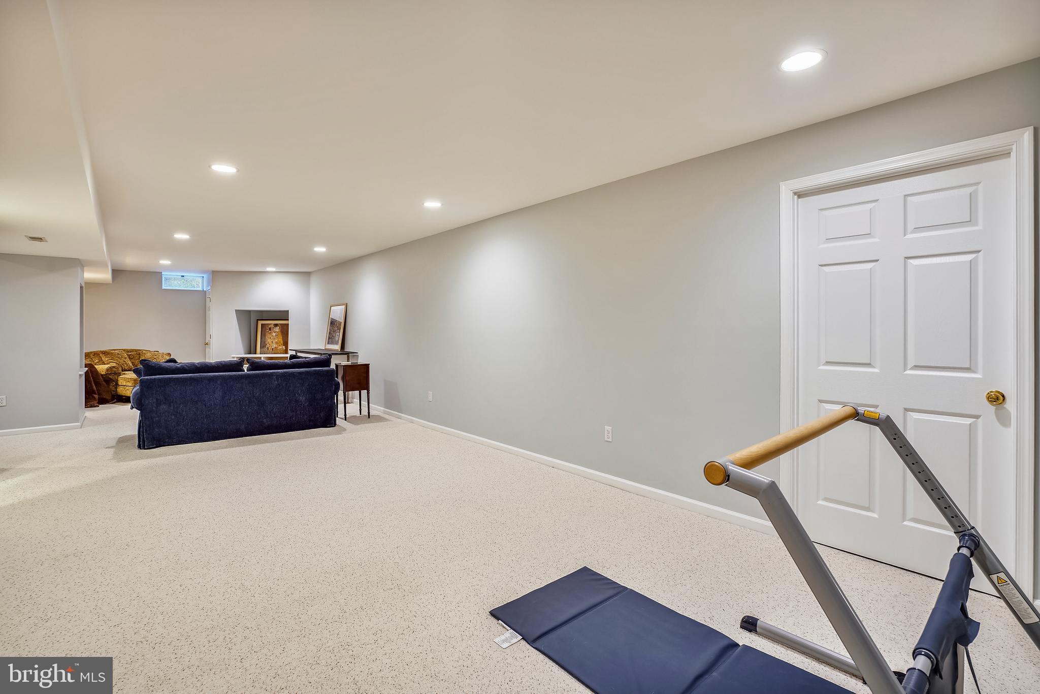 CLAIRMOOR - Residential