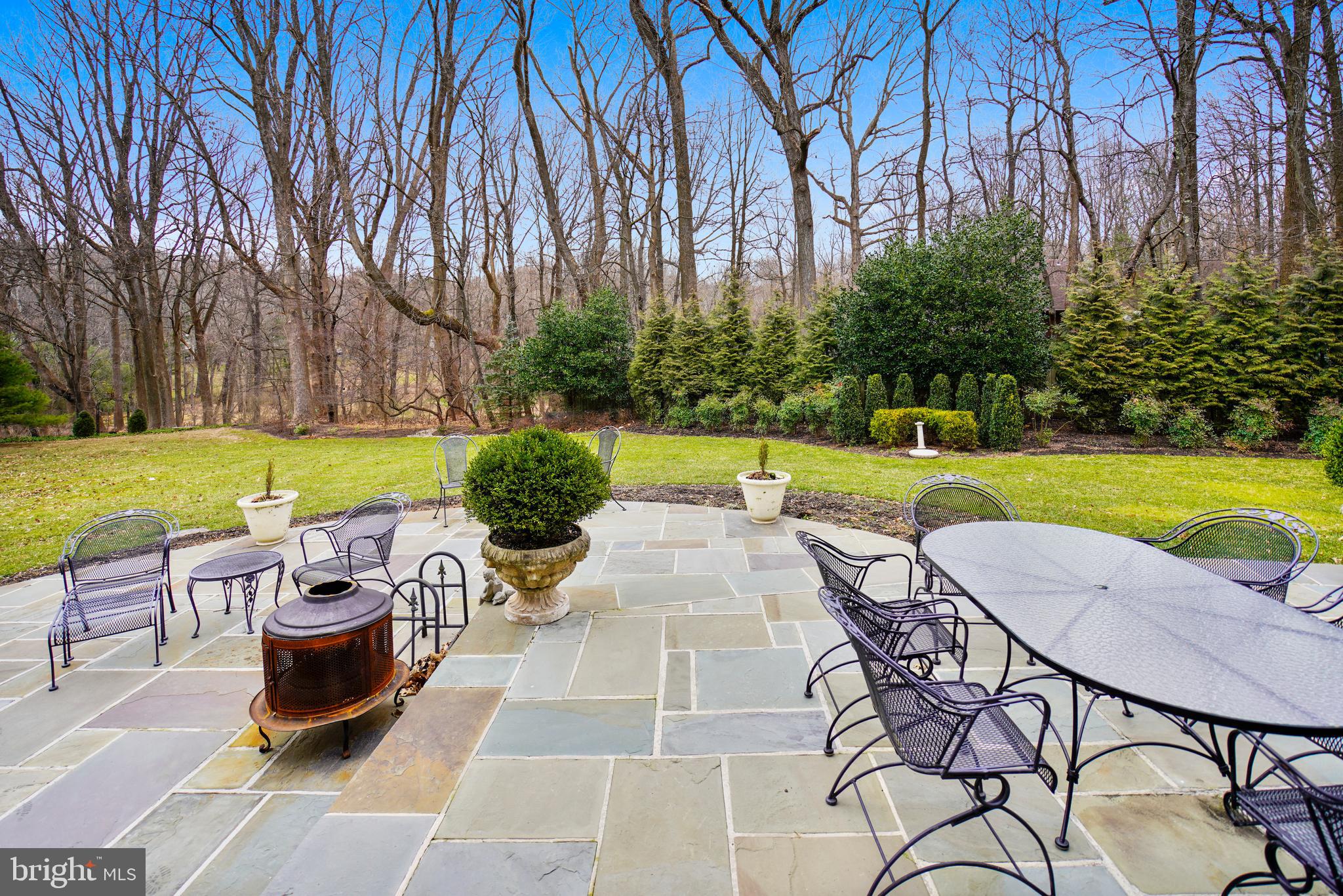 CLAIRMOOR - Residential