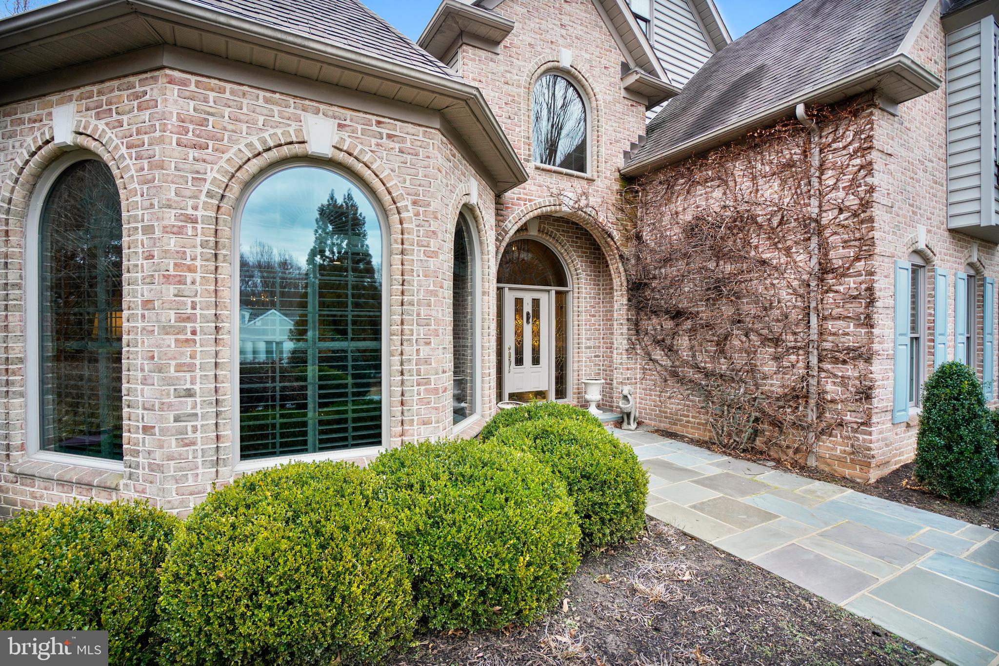 CLAIRMOOR - Residential