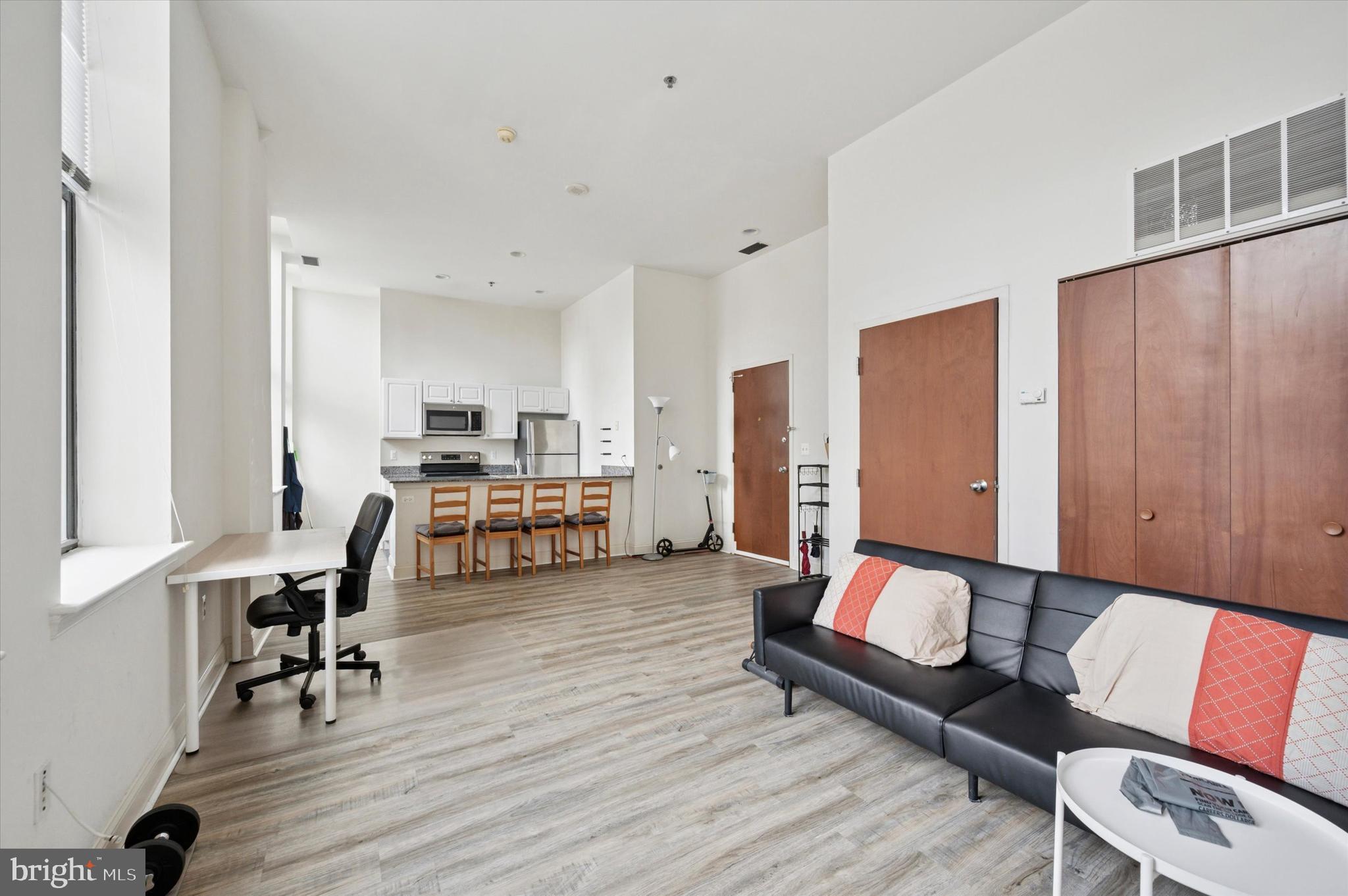 CENTER CITY - Residential